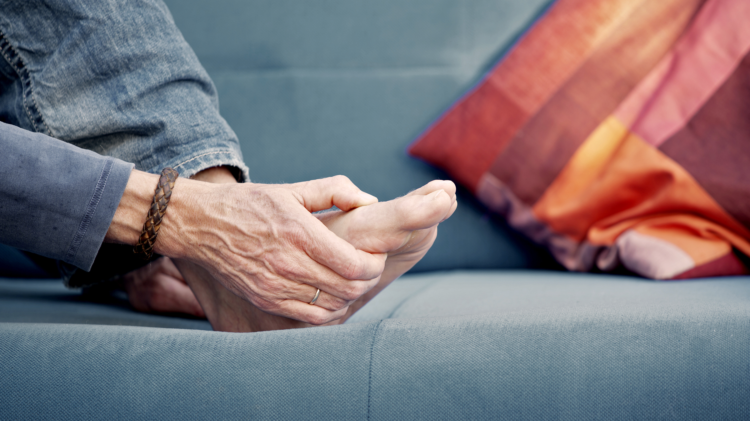 What Is Gout?, Symptoms, Diagnosis, and Treatments - GoodRx