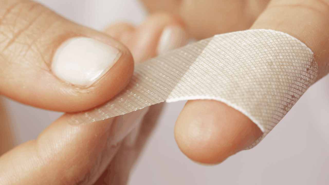 Cut-off finger: First aid, treatment, and recovery
