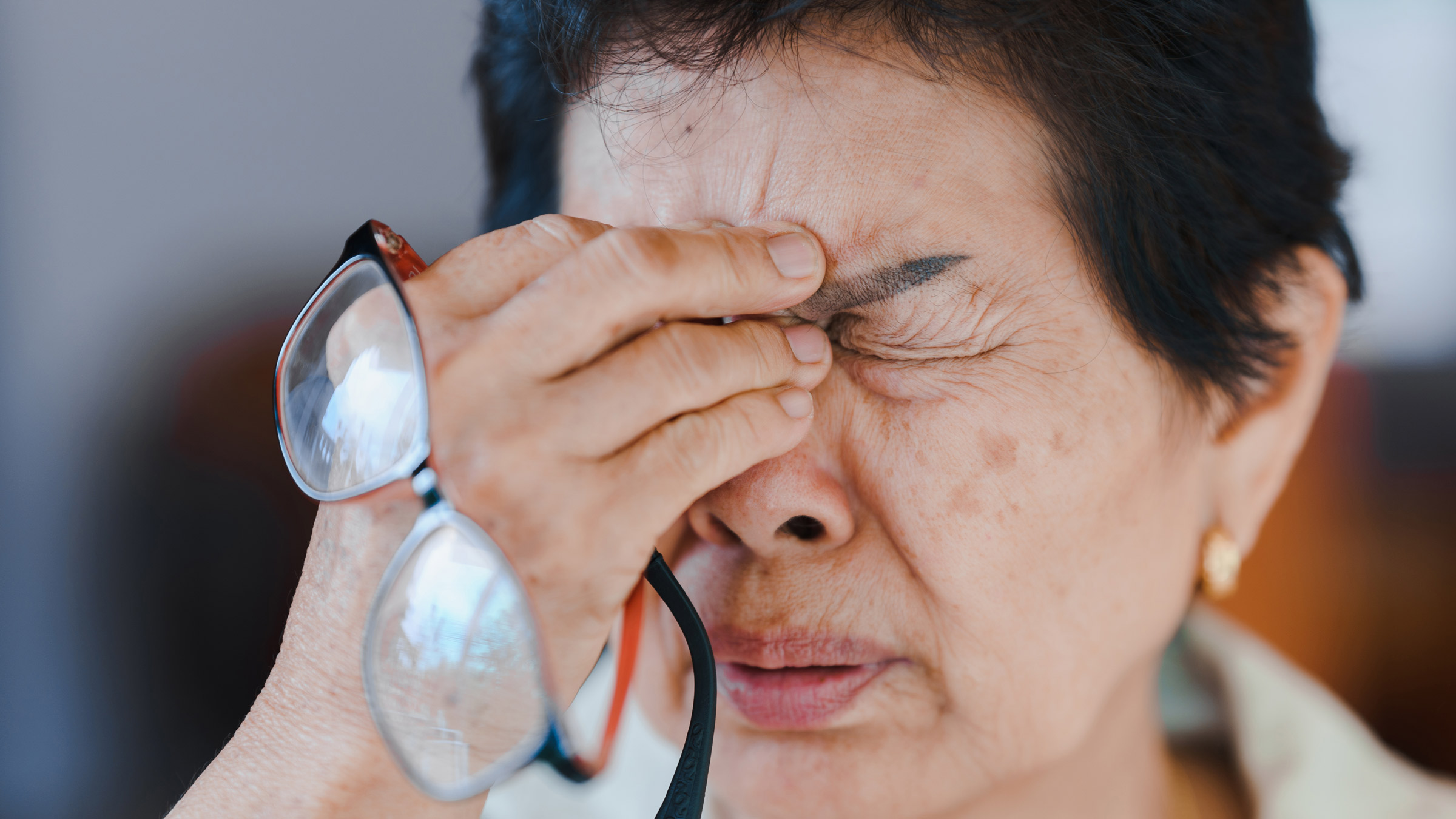 How Does COVID-19 Affect Your Eyes? Pain, Infections, and More - GoodRx