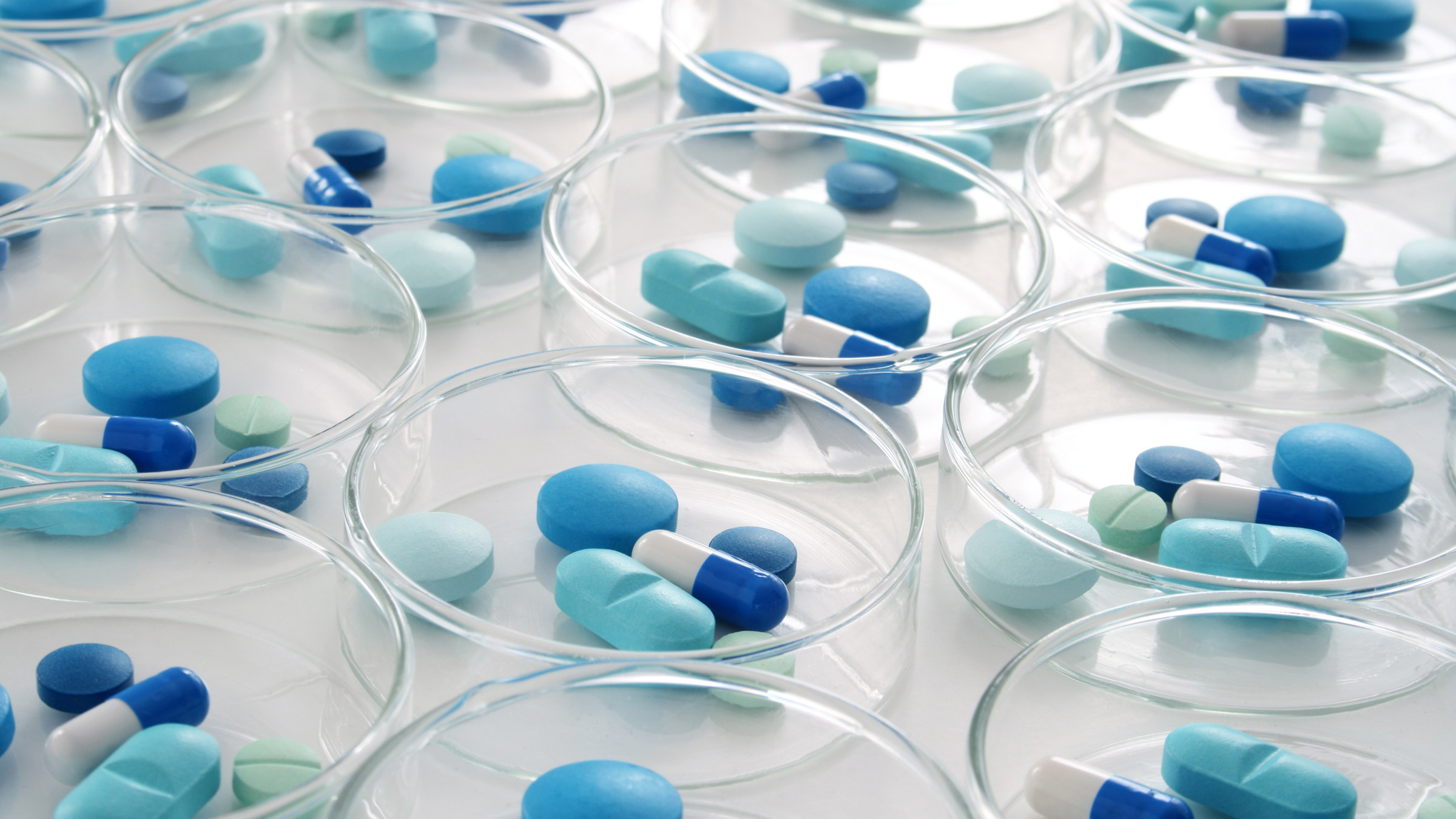 Brand vs. Generic Drugs: What's the Difference? - xeteor