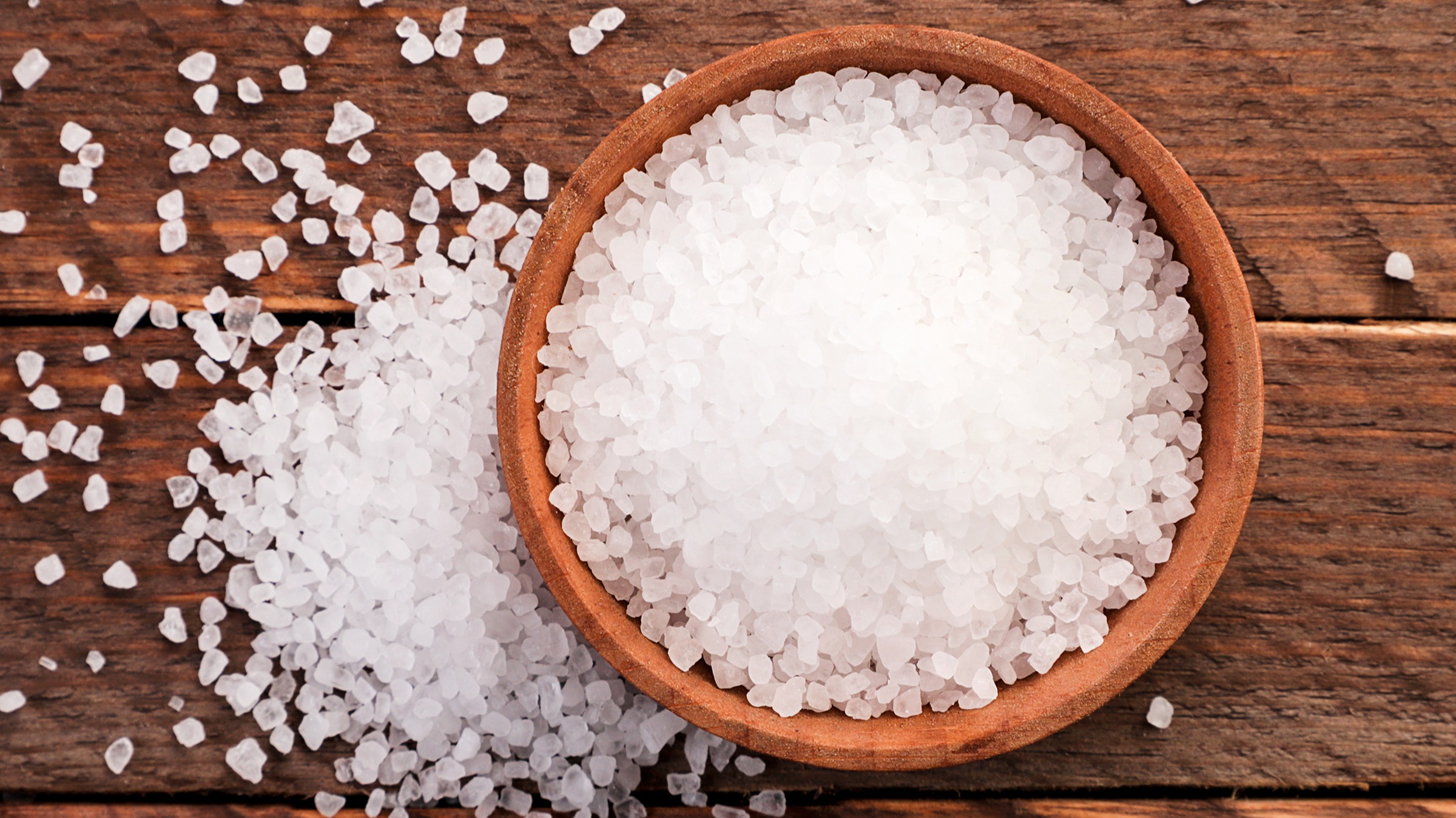 Sea salt vs. table salt: Differences and health benefits