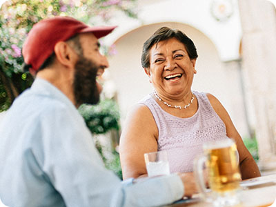 img-woman-man-beer-table
400 px / 300 px
32.21 kB