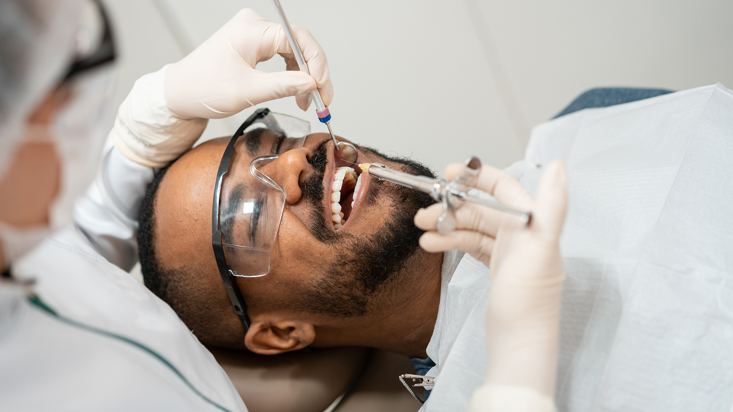 dentist near me<br>dental services<br>dental service<br>dentist services