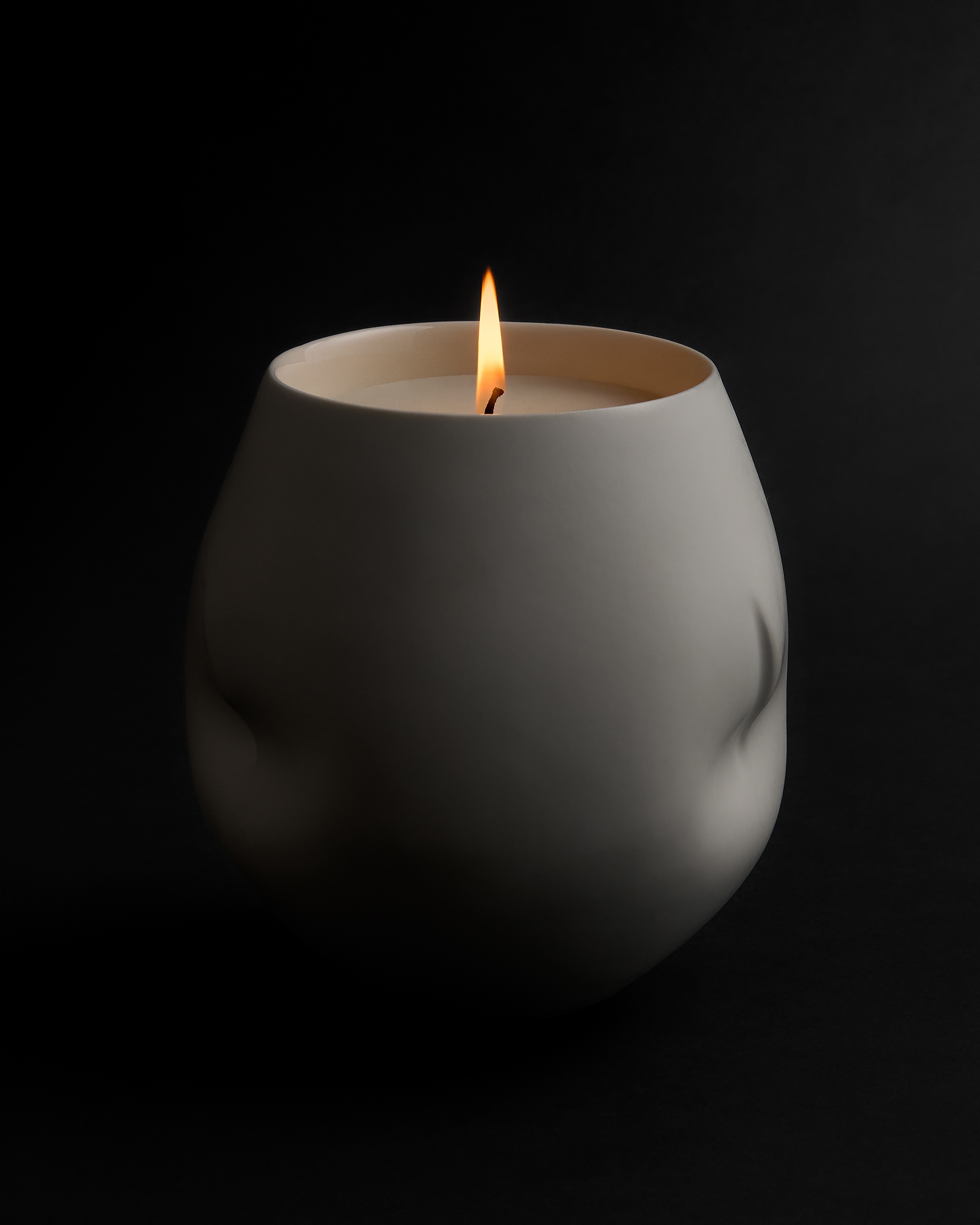 Scented candle with vessel - Kōdō | Tekla Fabrics