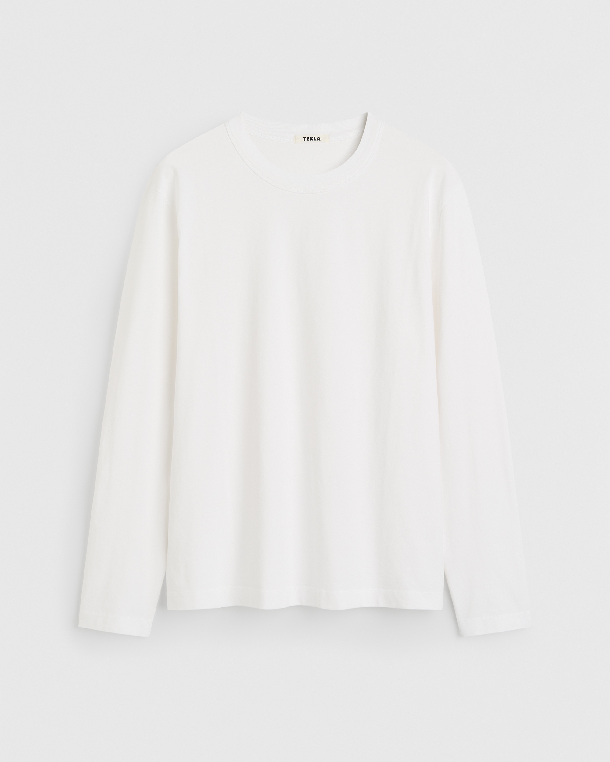 【関税込み】Tekla ブラック Sleeping Tシャツ Tekla: ブラック Sleeping Tシャツ | SSENSE 日本