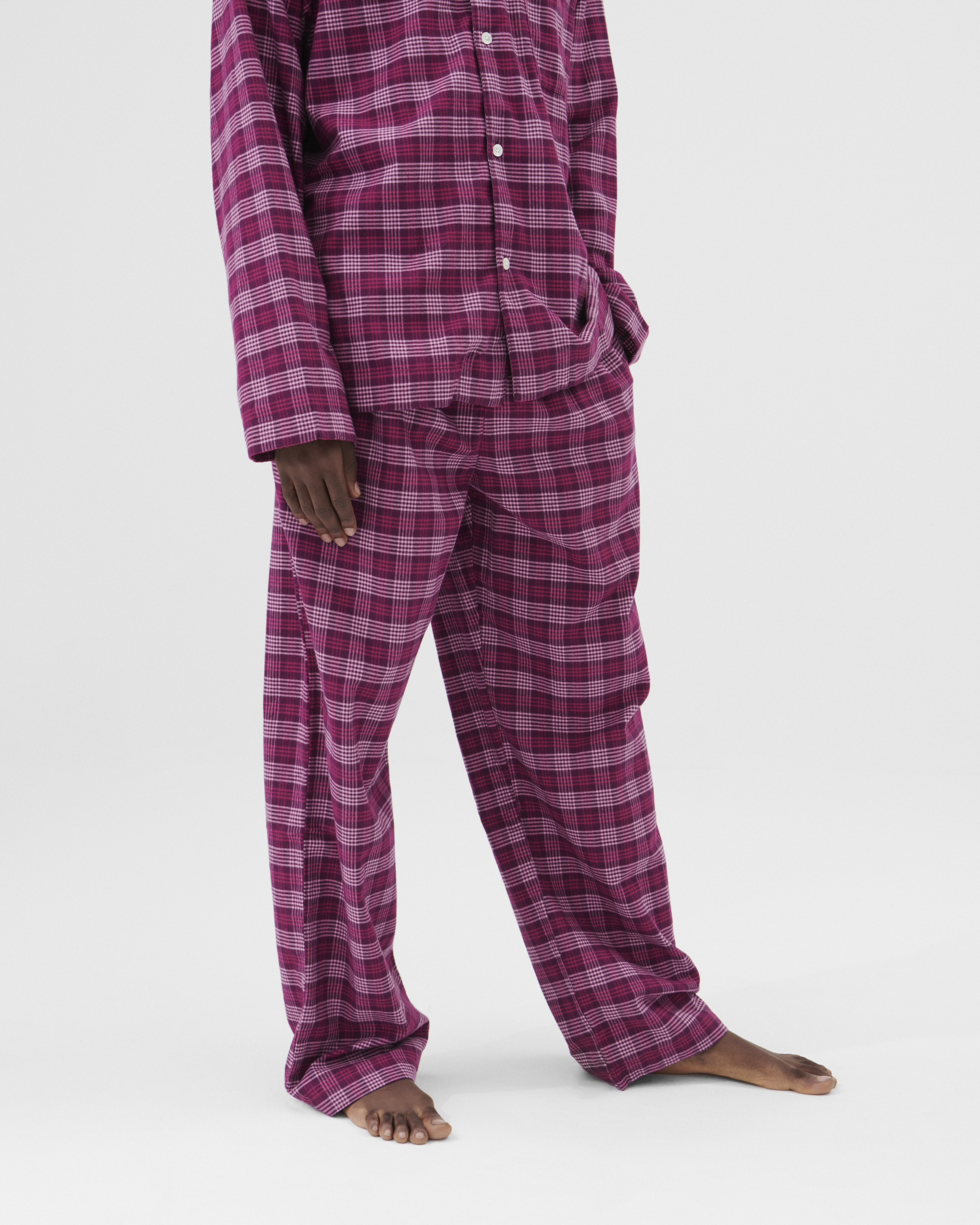 Flannel pyjamas – pants – Beyond Red | Tekla Fabrics
