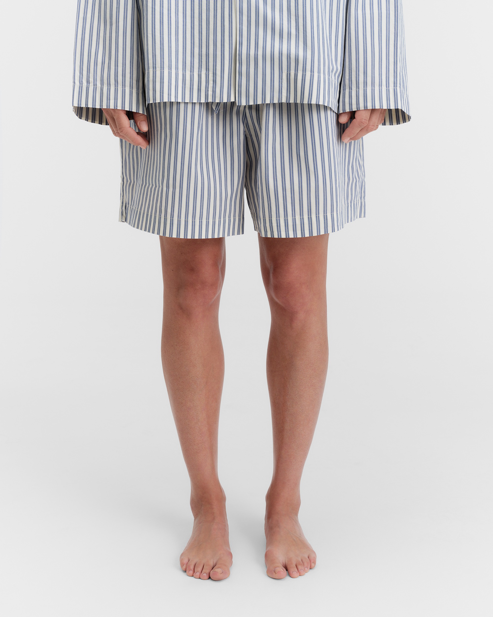 Poplin pyjamas – shorts – Skagen Stripes | Tekla Fabrics