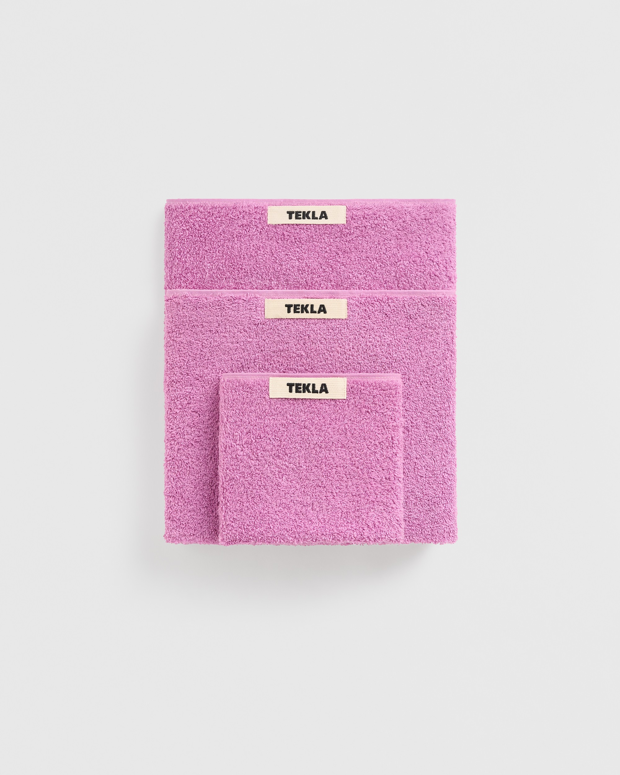 Terry towel – solid – Magenta | Tekla Fabrics