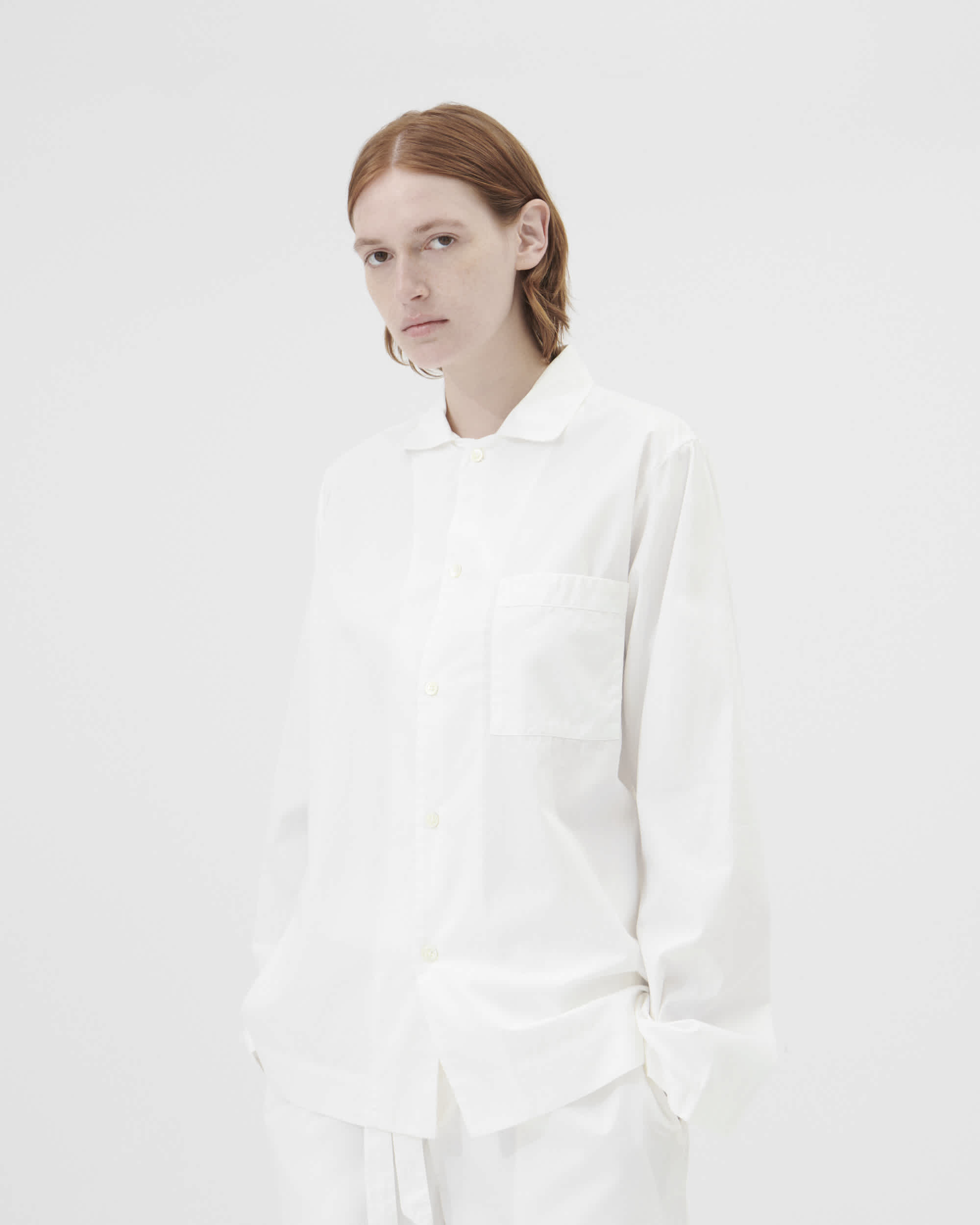 Poplin pyjamas – long-sleeved shirt – Alabaster White | Tekla Fabrics