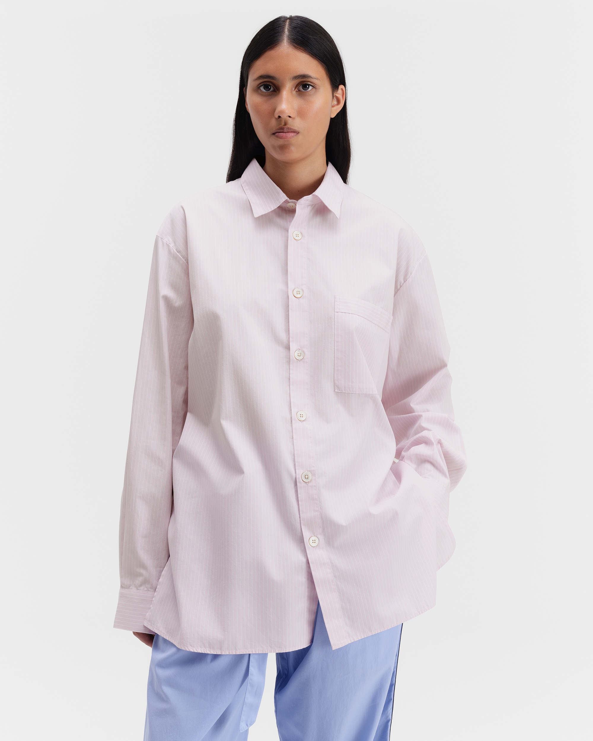インナー・ルームウェアその他 TEKLA Embroidered Poplin Shirt Poplin - Pyjamas Shirt（ルームウェア/パジャマ）｜TEKLA