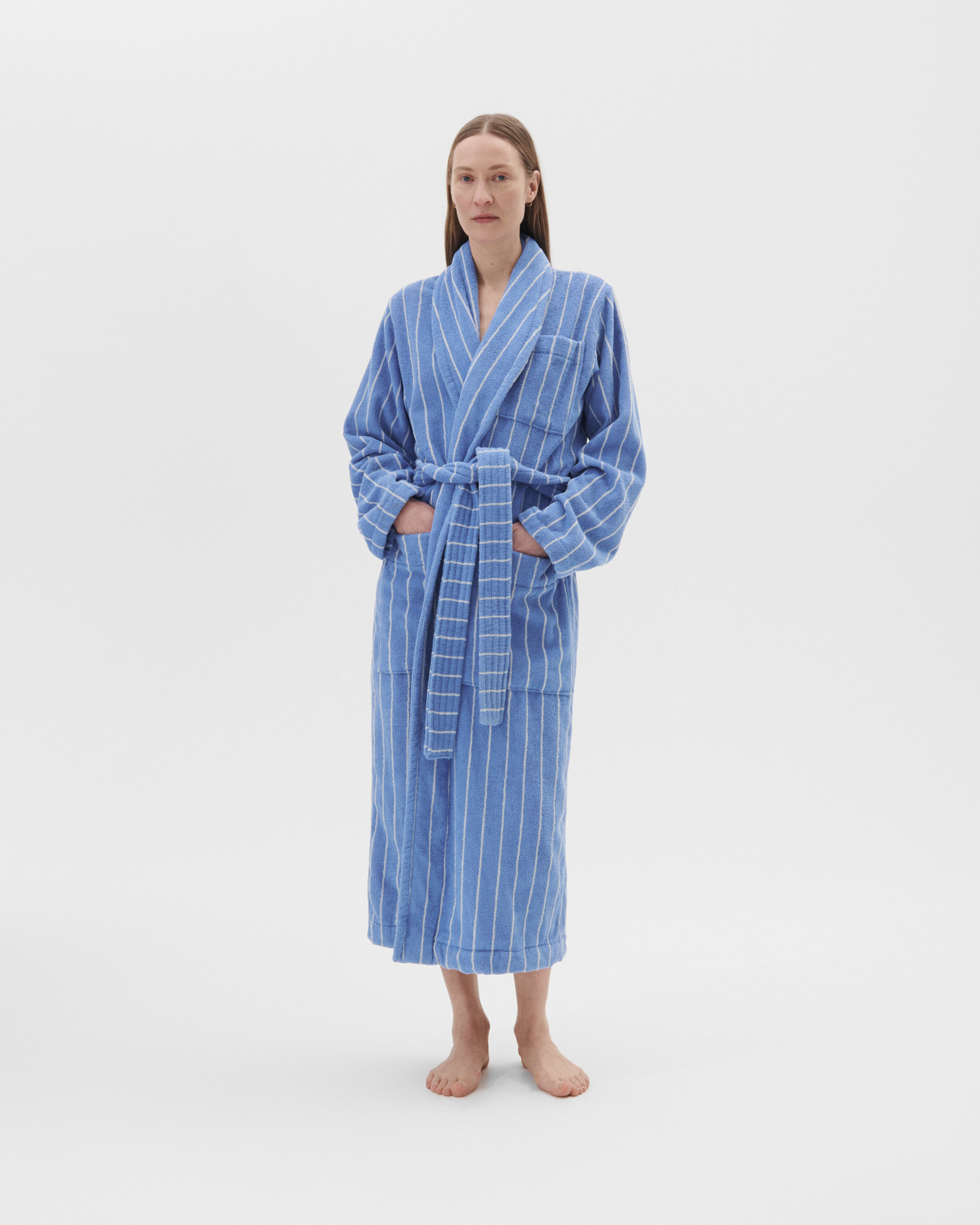 Classic bathrobe – striped – Marseille | Tekla Fabrics