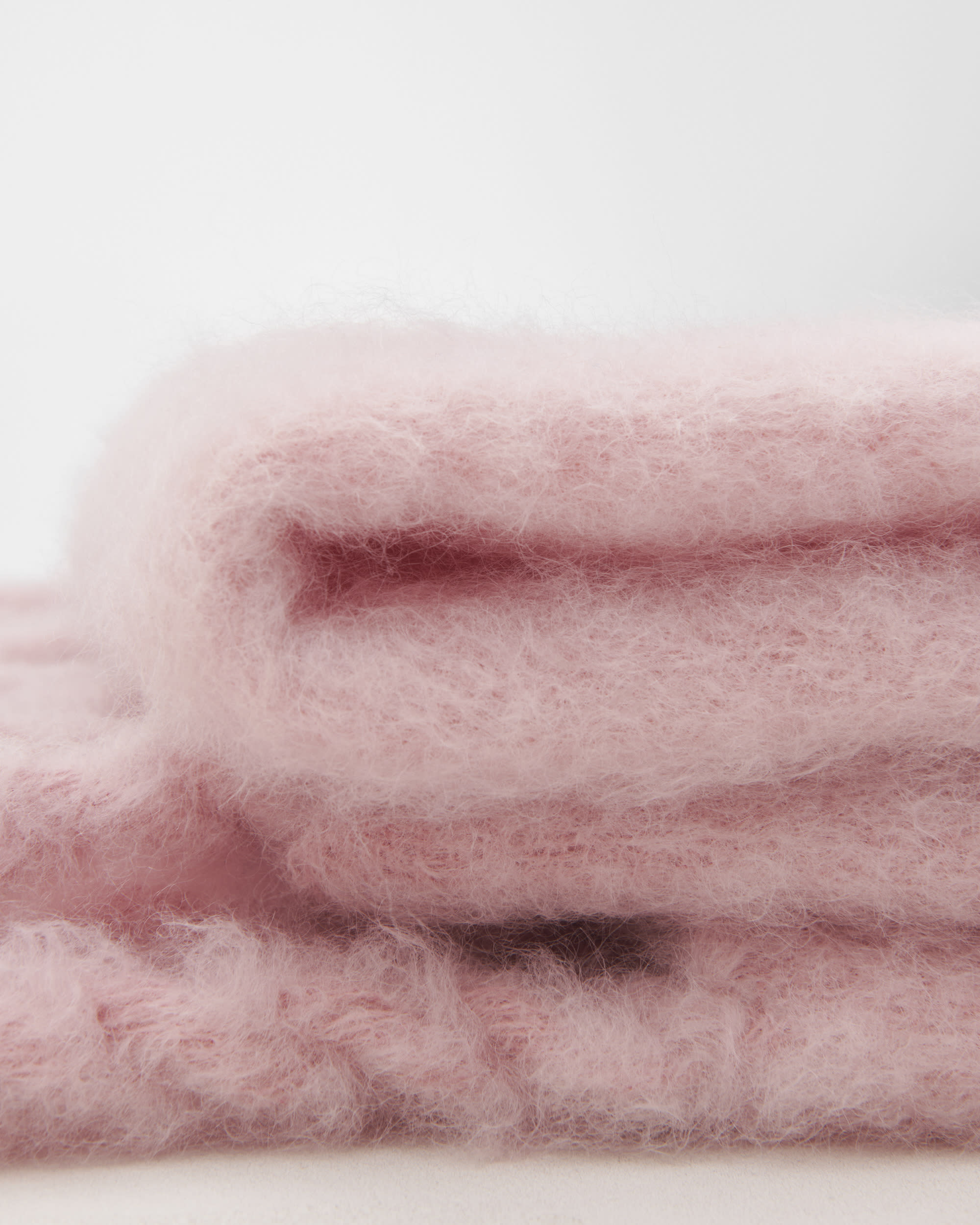 mohairblankets_rose_2