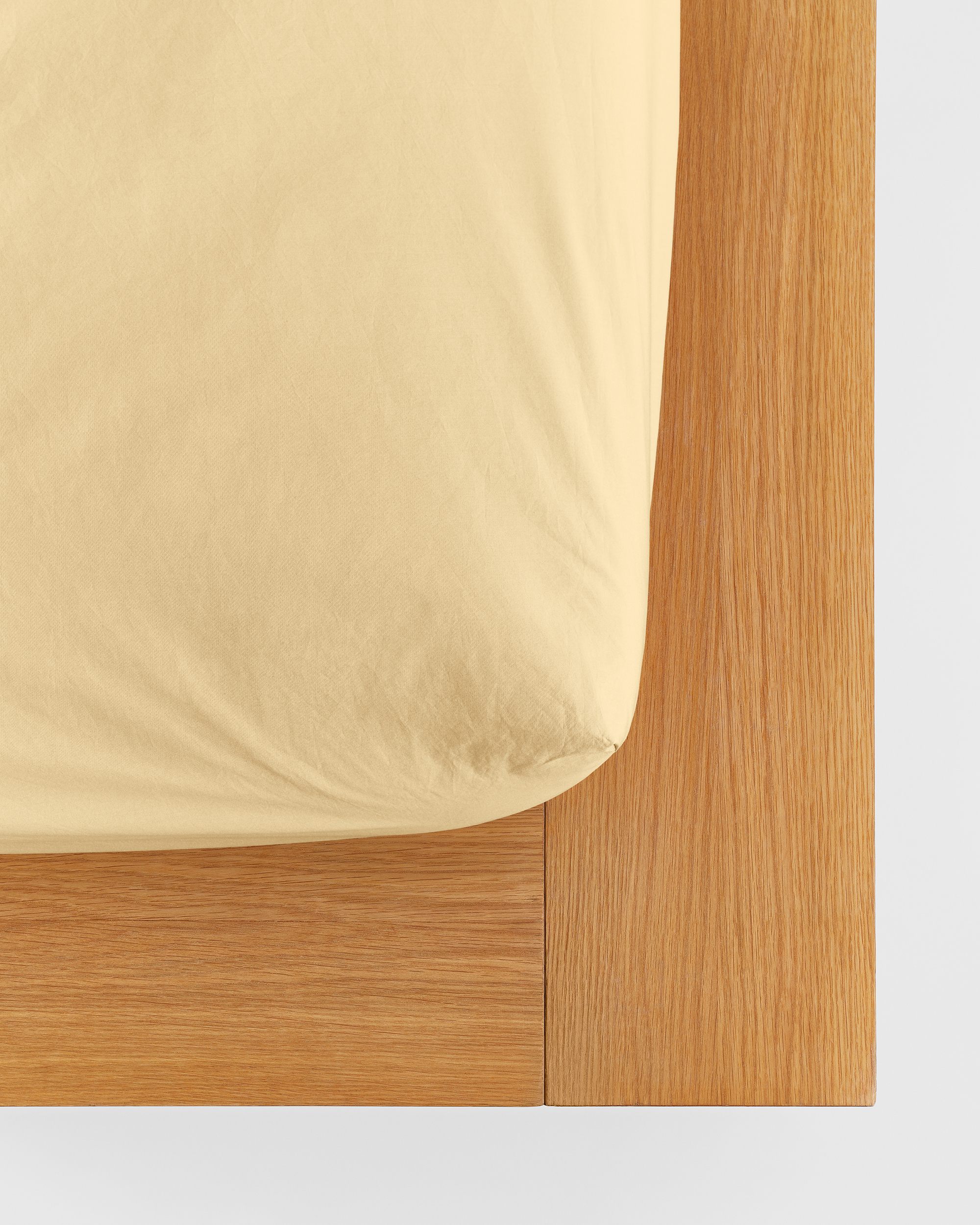 Percale Fitted Sheet – Shaded Yellow | Tekla Fabrics