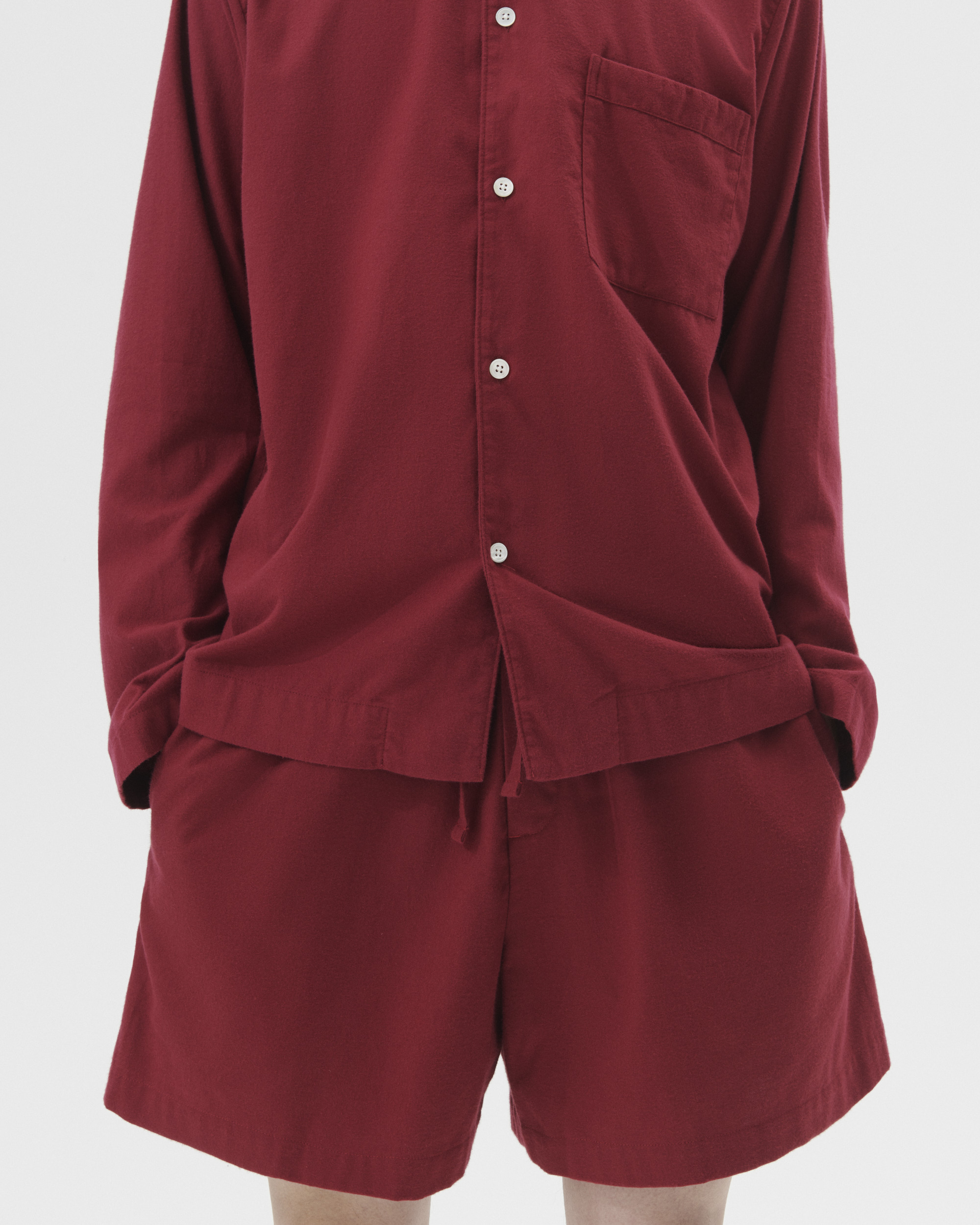 Flannel pyjamas – shorts – Beyond Red | Tekla Fabrics