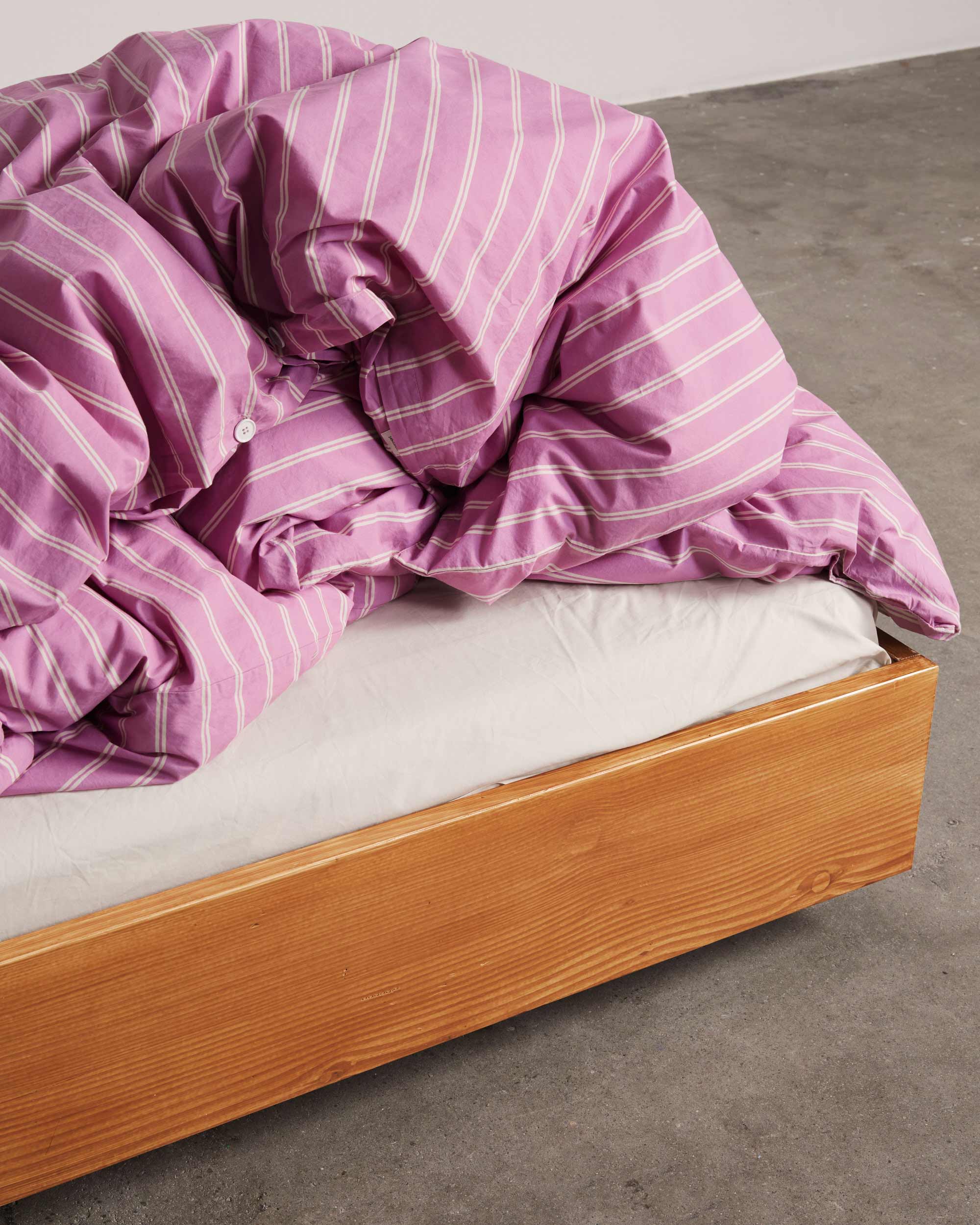 Pink Striped Duvet -  Canada