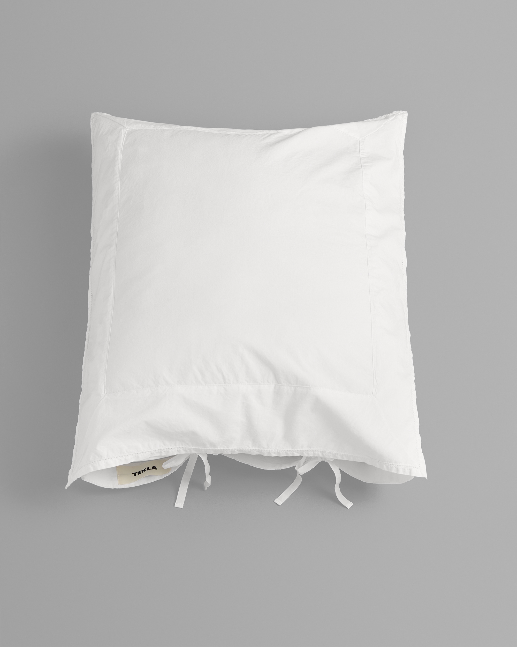 Broderie Anglaise pillow sham - Anaïs | Tekla Fabrics
