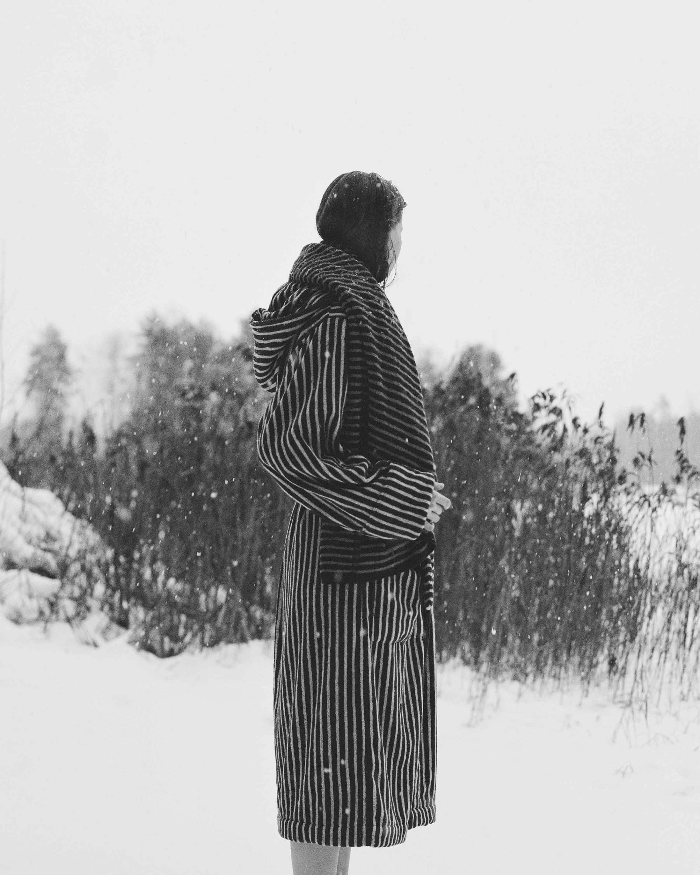 Hooded bathrobe in the Finnish sauna culture