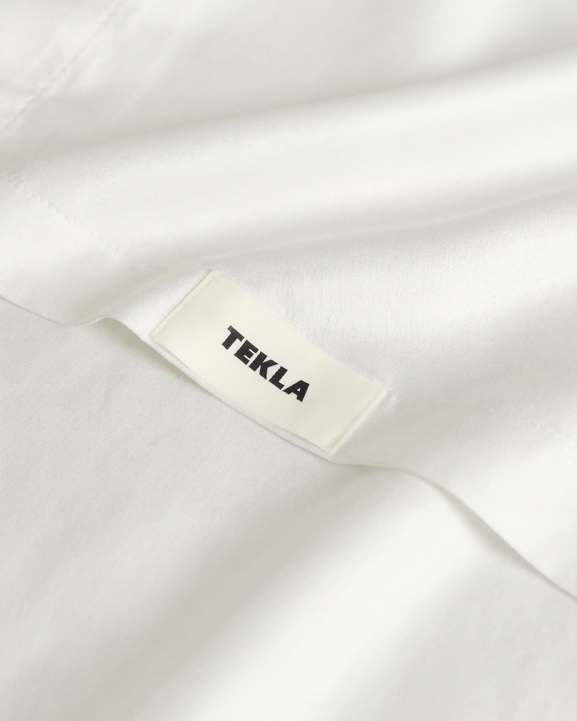 Cloud White sateen flat sheet | Tekla Fabrics