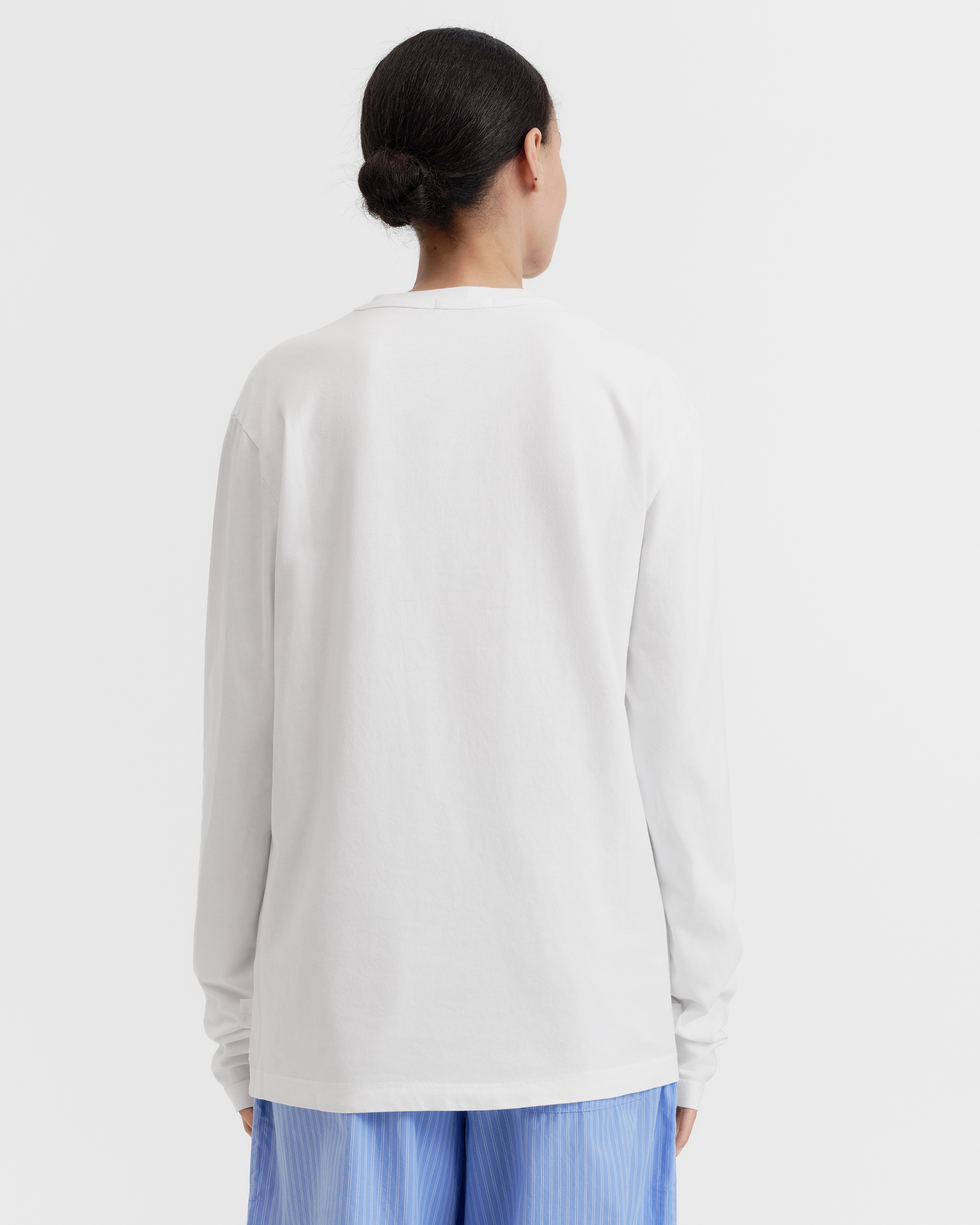 Sleeping T-Shirt - Long Sleeved - White | Tekla Fabrics