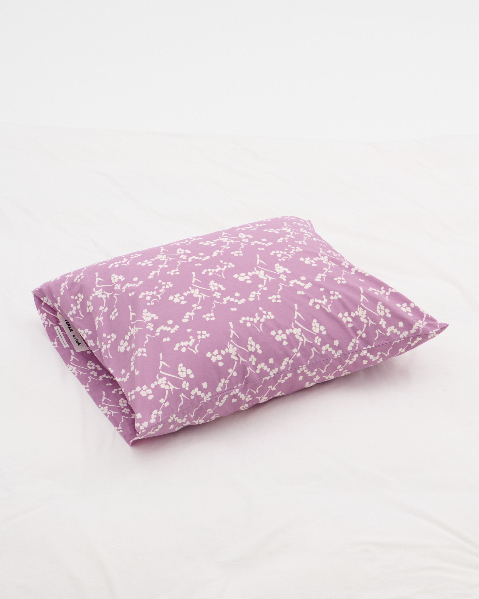 Percale pillow sham - Kirsikankukka Mallow Pink