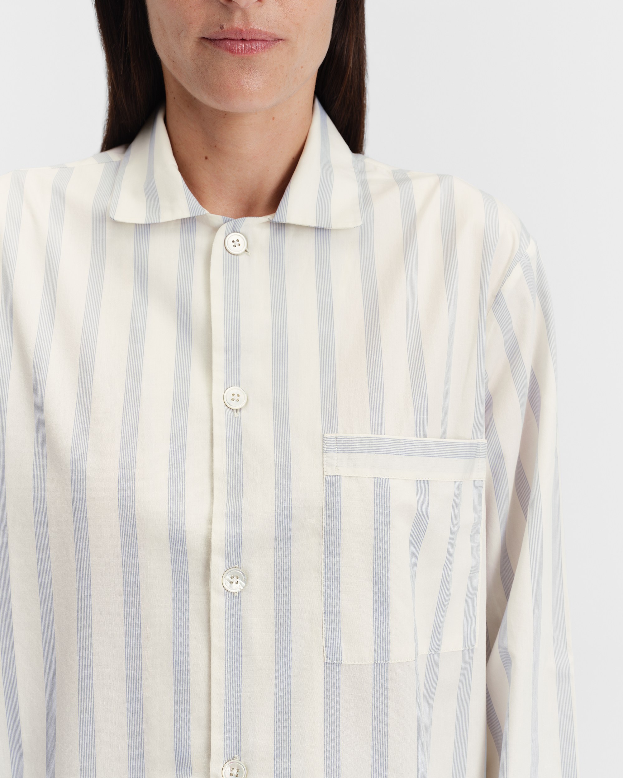 Poplin pyjamas – long-sleeved shirt – Needle Stripes | Tekla