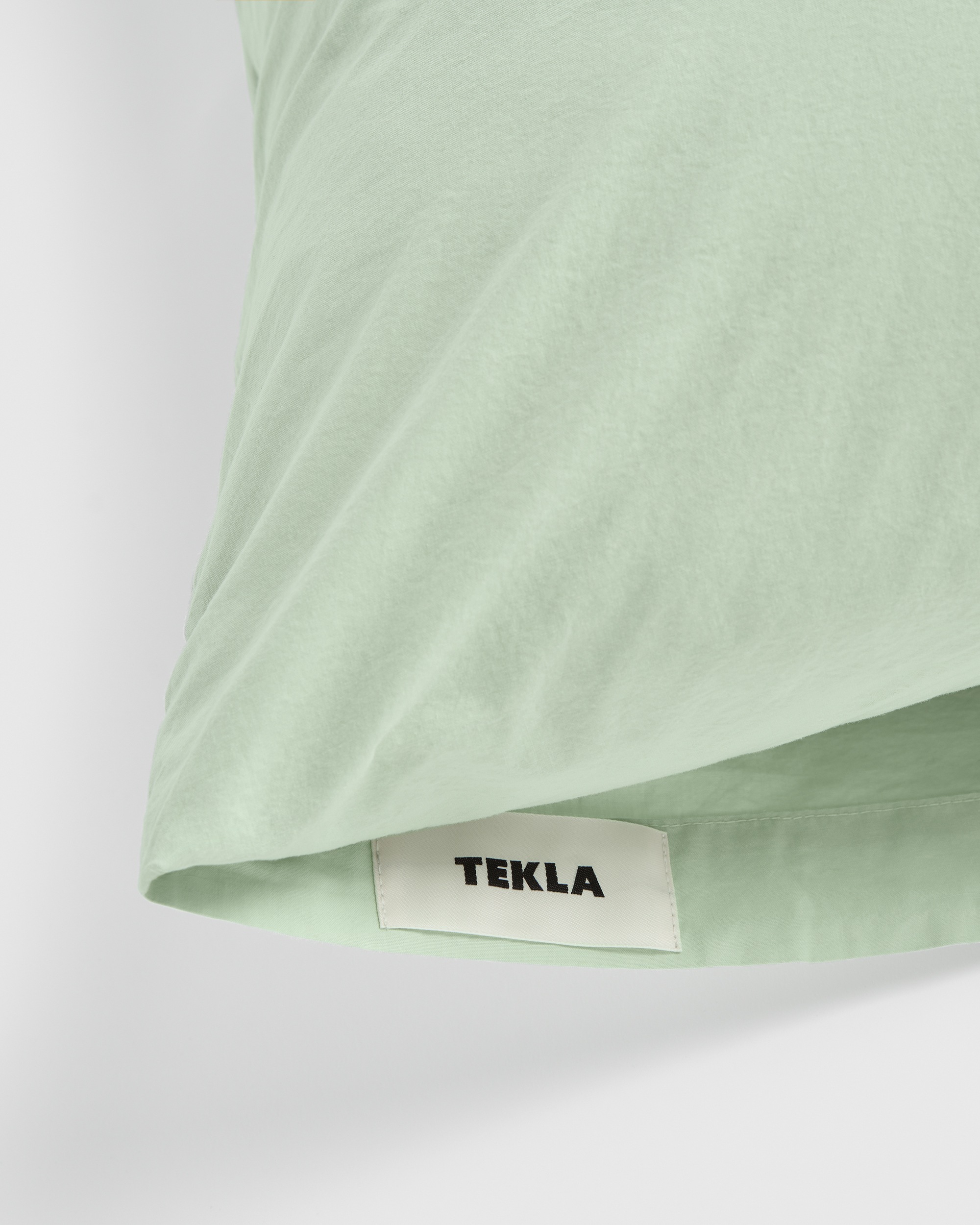 Powder Green percale pillow sham | Tekla Fabrics