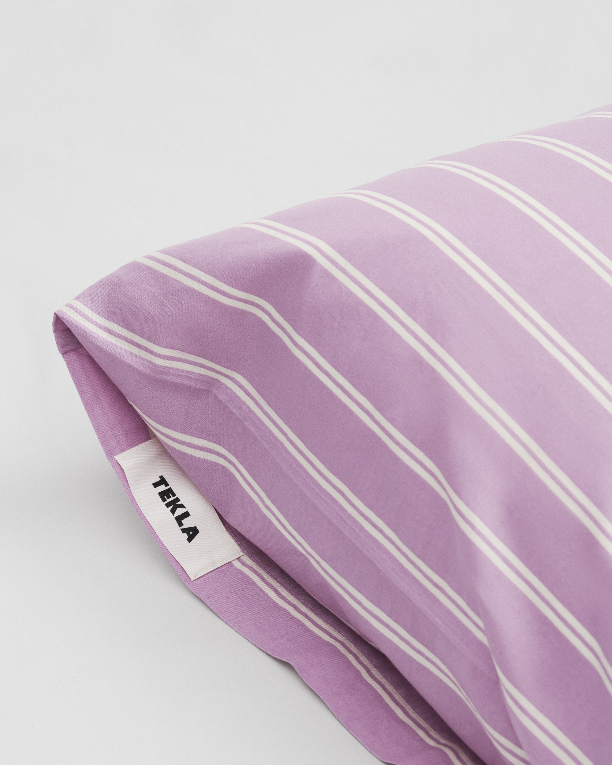 Percale pillow sham – Mallow Pink Stripes | Tekla Fabrics