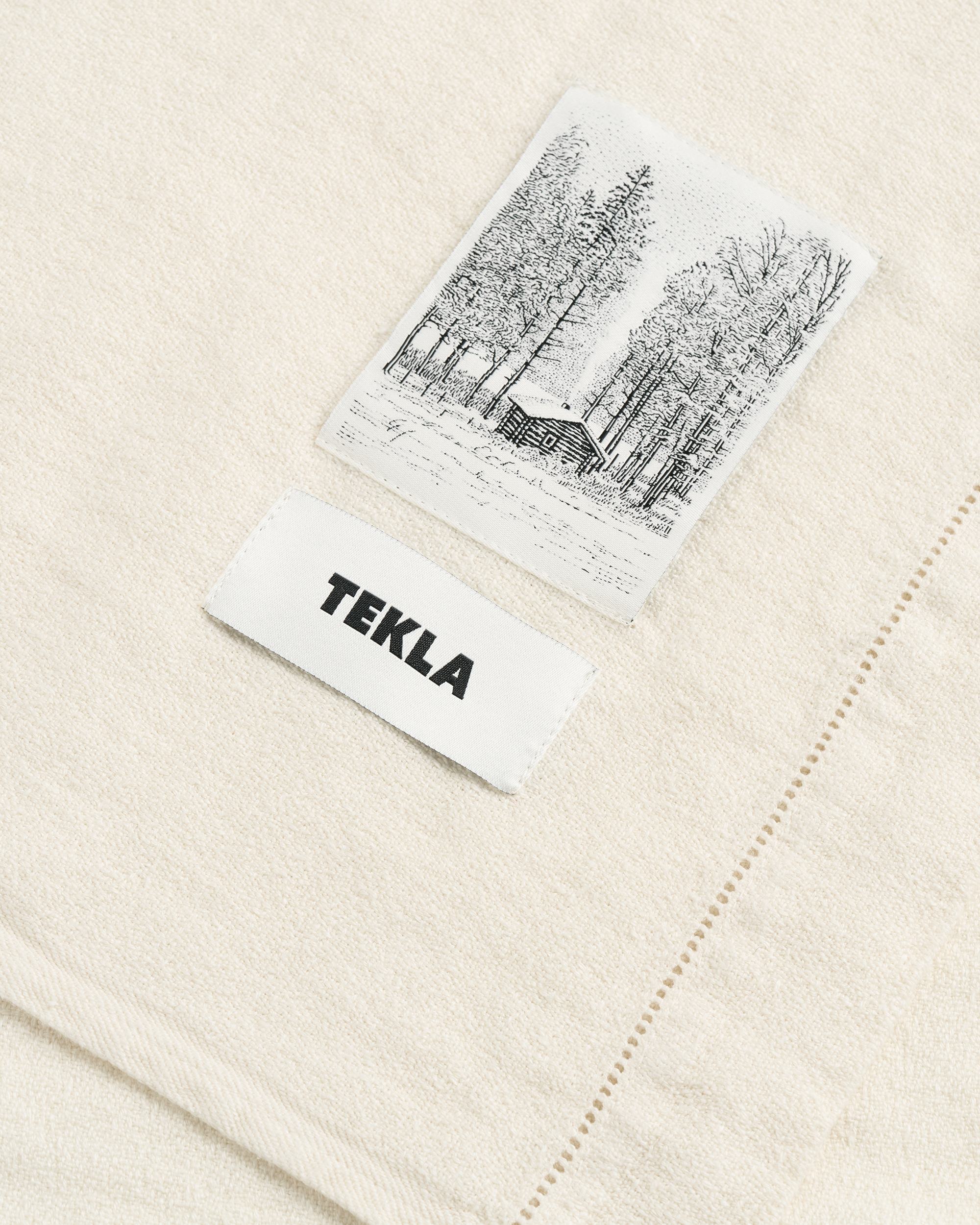 Tekla_Linen_Sauna_Seat_Towel_L