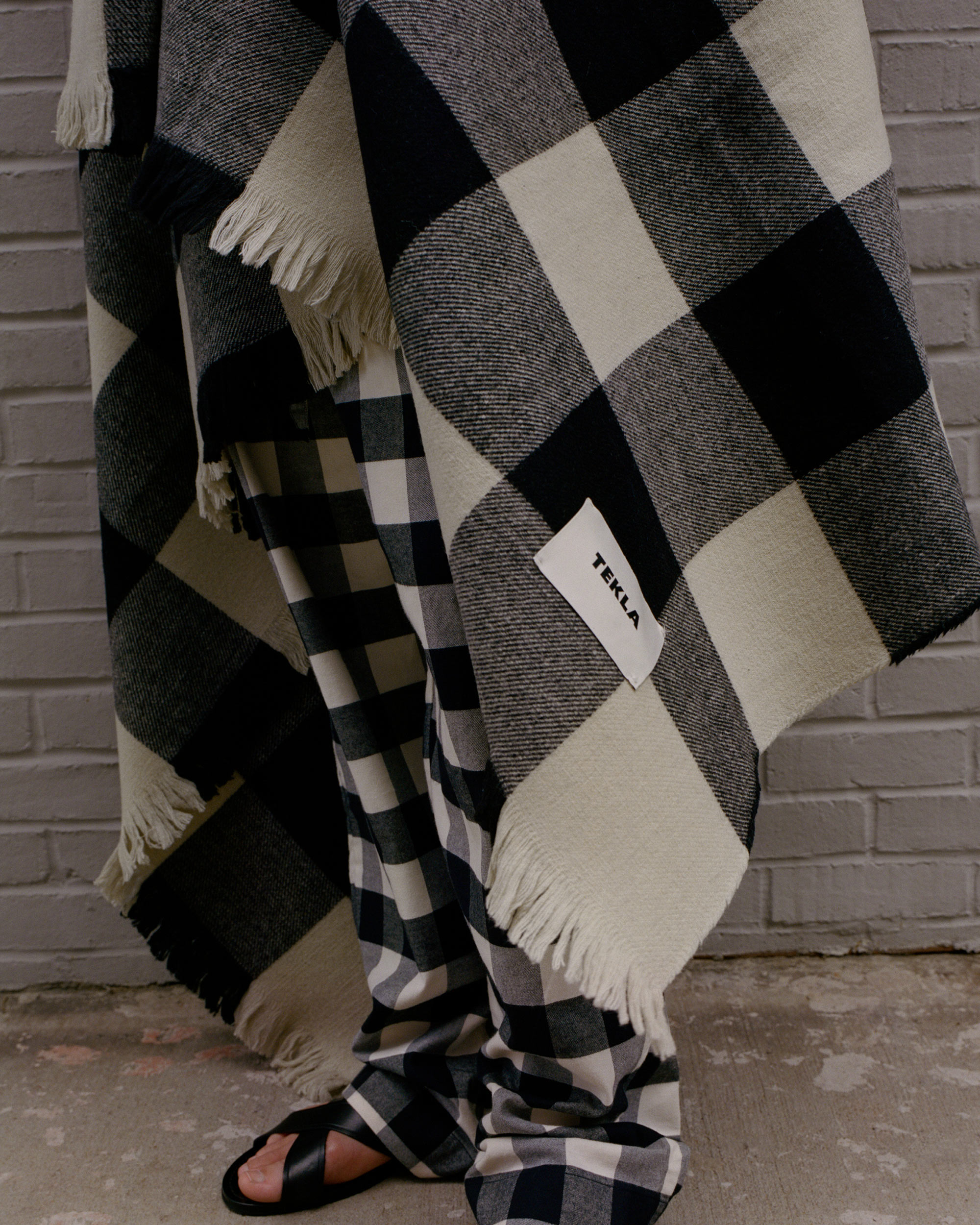 Pure wool blanket – Black Gingham | Tekla Fabrics