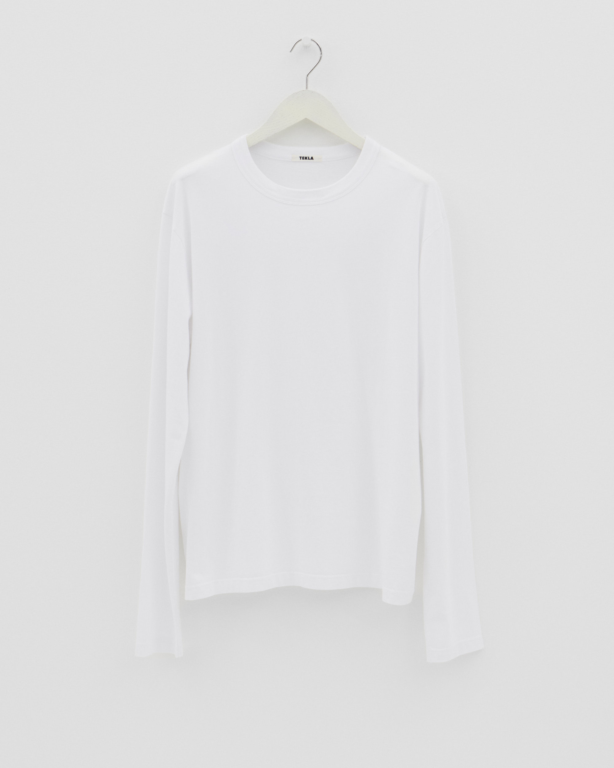 White long-sleeved t-shirt