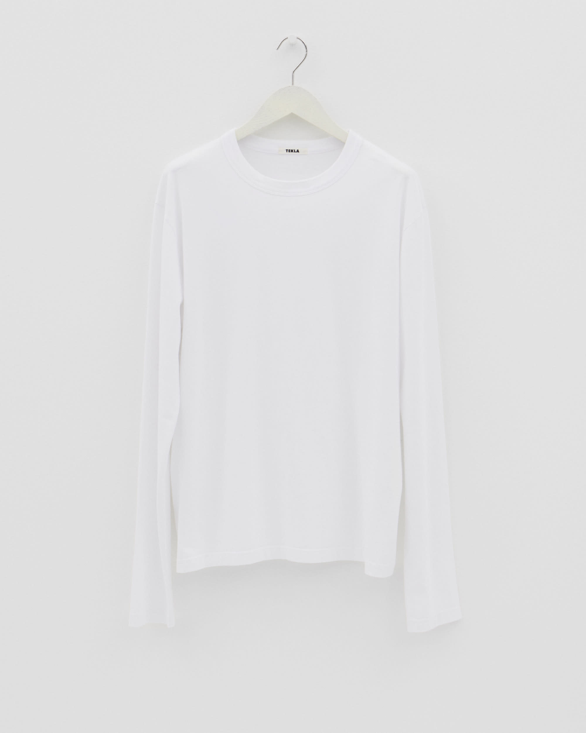 Long-sleeved t-shirt