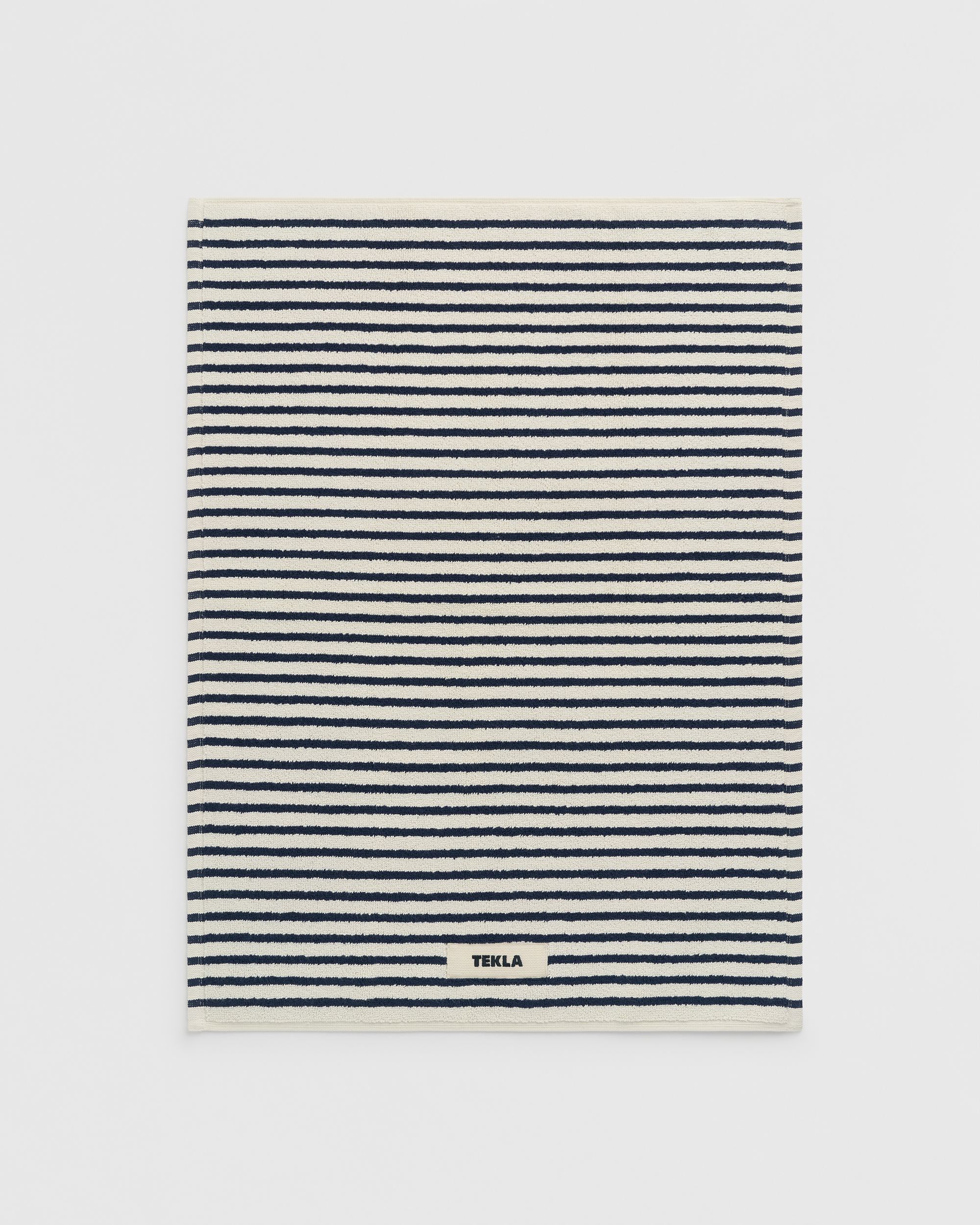Tekla_Terry_Bathmat_Sailor_Str
