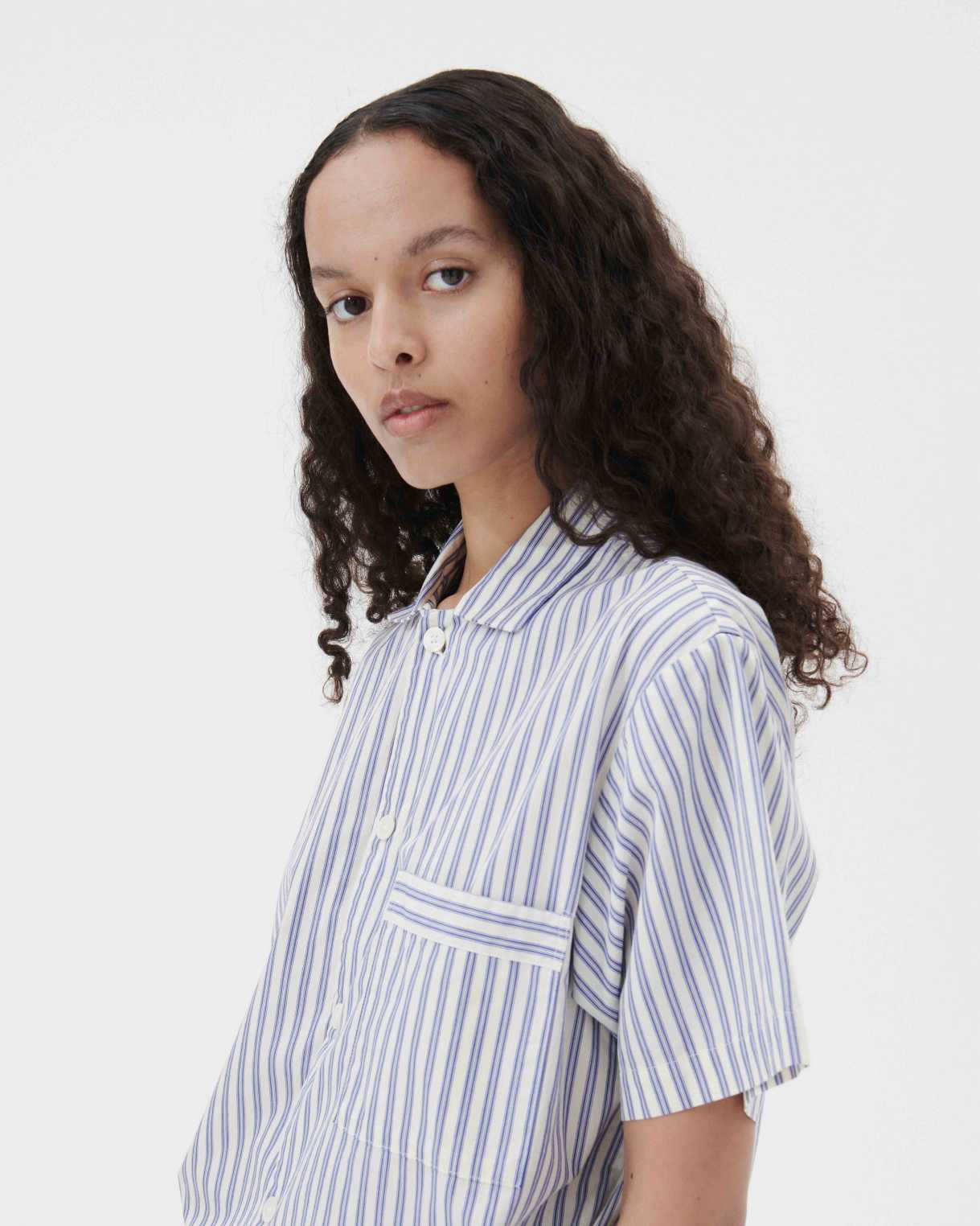 Poplin pyjamas – short-sleeved shirt – Soft Pink | Tekla Fabrics