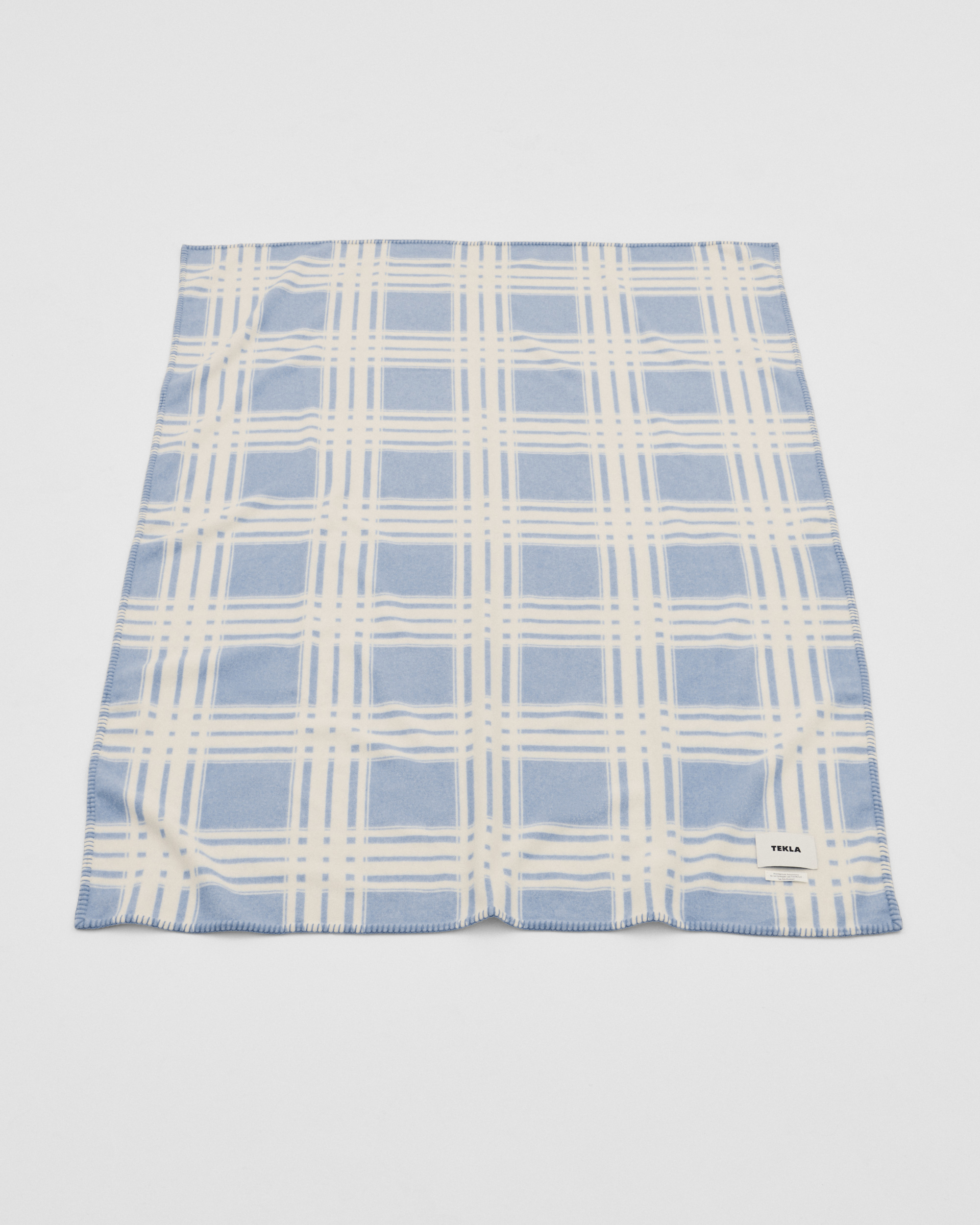 Bleu Ceruleen and Blanc Check cashmere and lambswool blanket