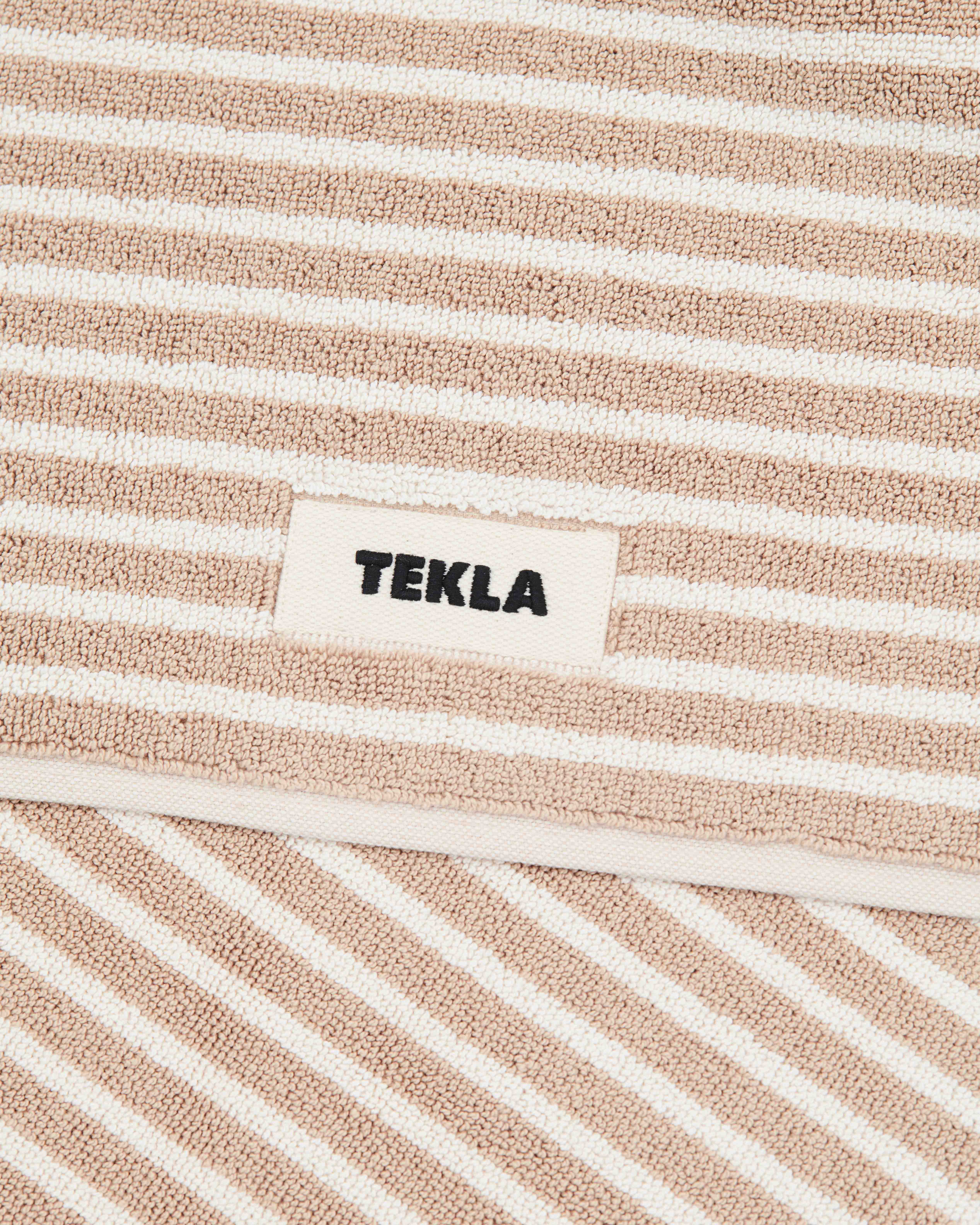 Ivory Stripes bath mat