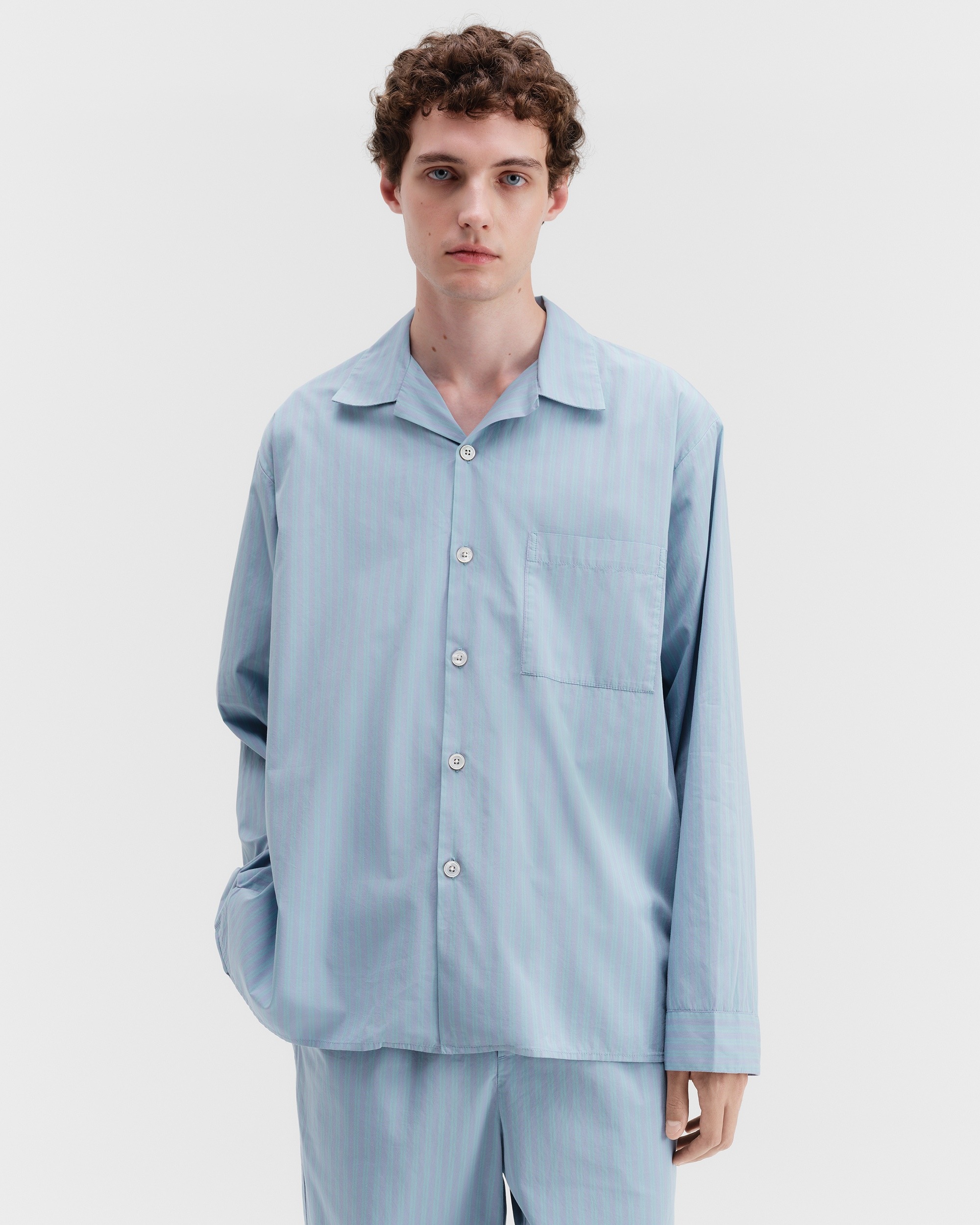Poplin pyjamas – long-sleeved shirt – Mist Stripes | Tekla Fabrics