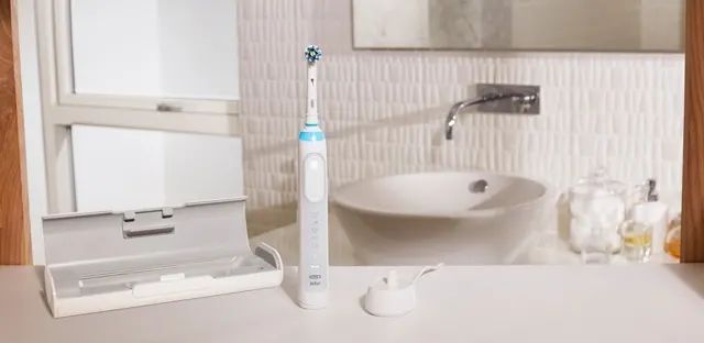 Cargar cepillo best sale oral b