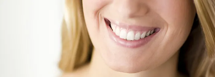 Enjuague bucal para dientes sensibles  article banner