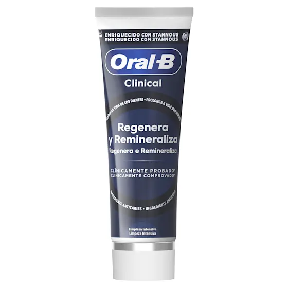 Oral-B Clinical, tubo y caja, destacando la afirmación "Regenera y Remineraliza" y "Clínicamente probado".