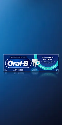 Oral-B Advanced Prevención del Sarro box on blue background.