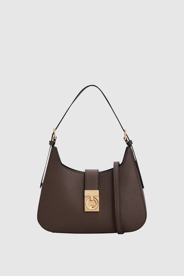 Yvonne Baguette bag in coffee bean leather