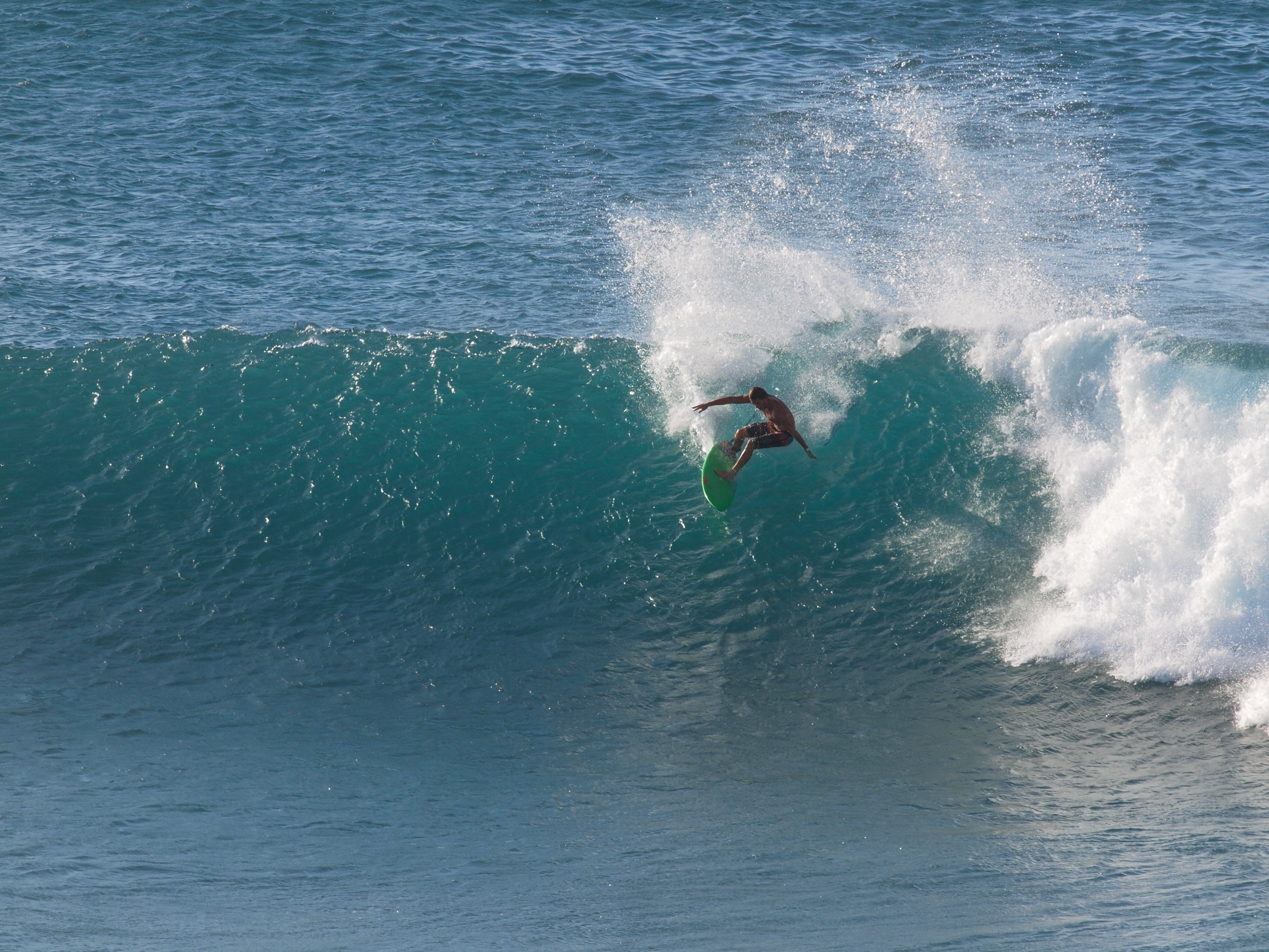 Duppies Surf Guide - Surfline