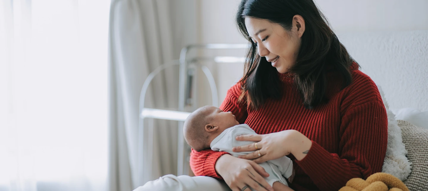 Mom and newborn baby | Huckleberry