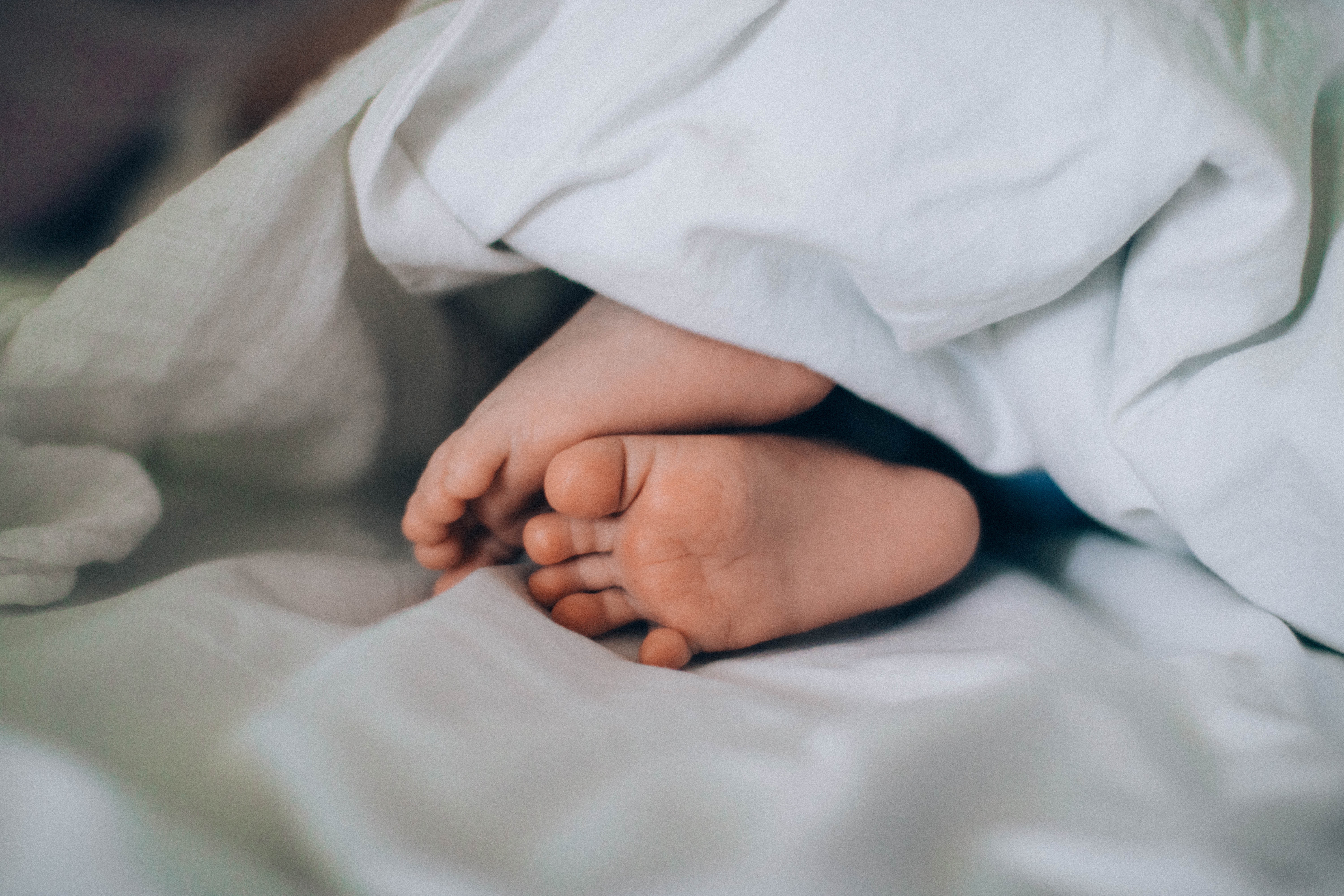 HFMD: How to help baby to sleep with hand foot mouth disease