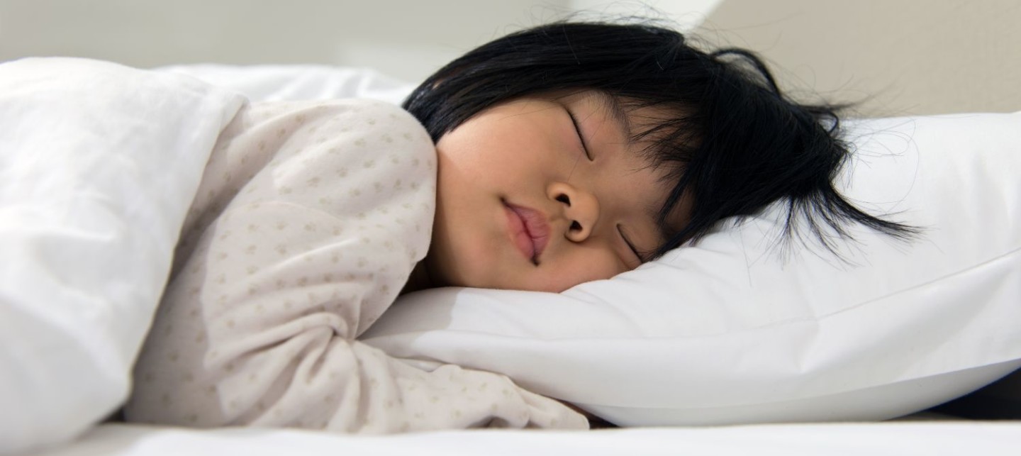 When can a toddler use a pillow? | Huckleberry