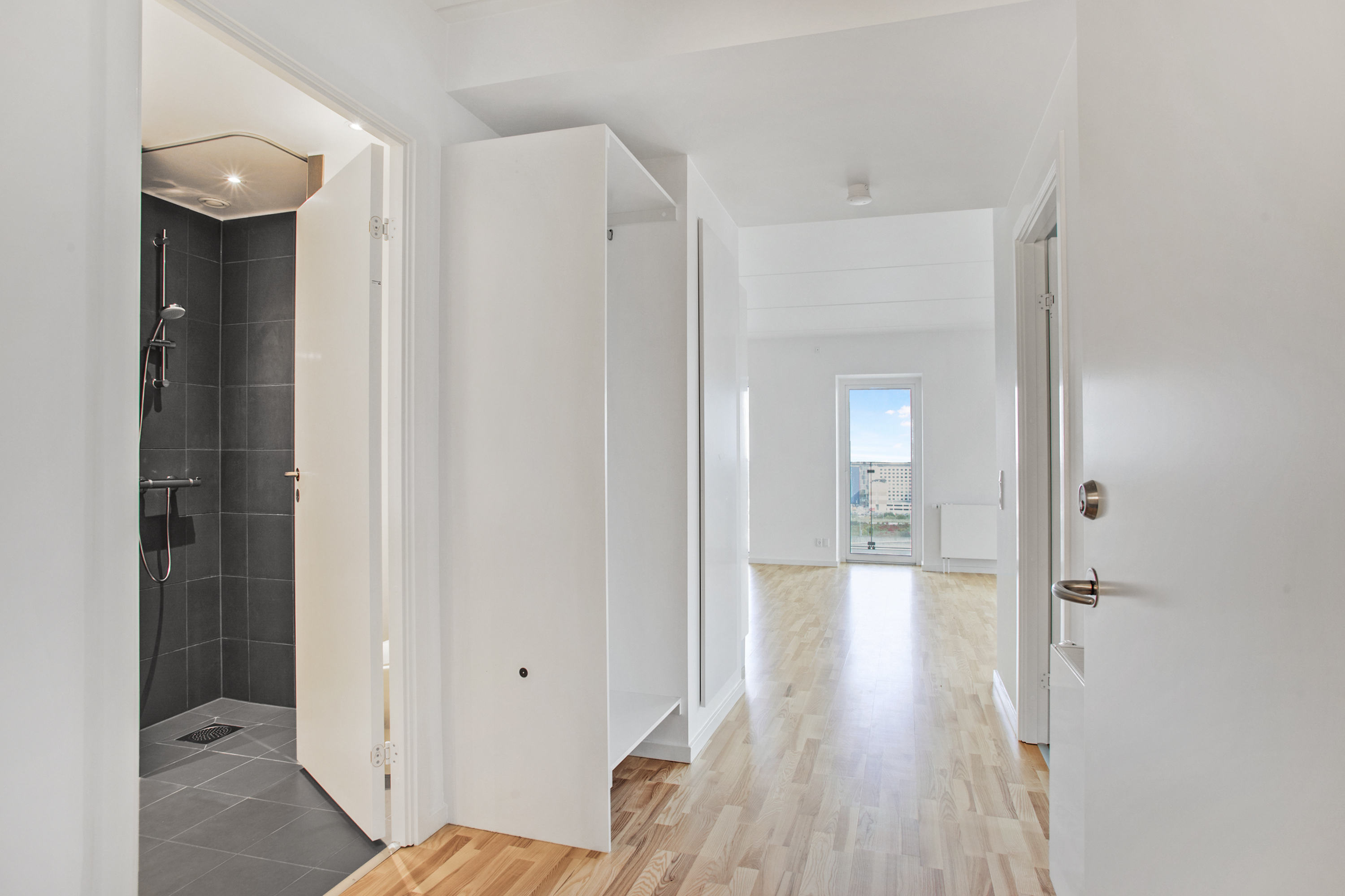2-room apartment in København S image 5