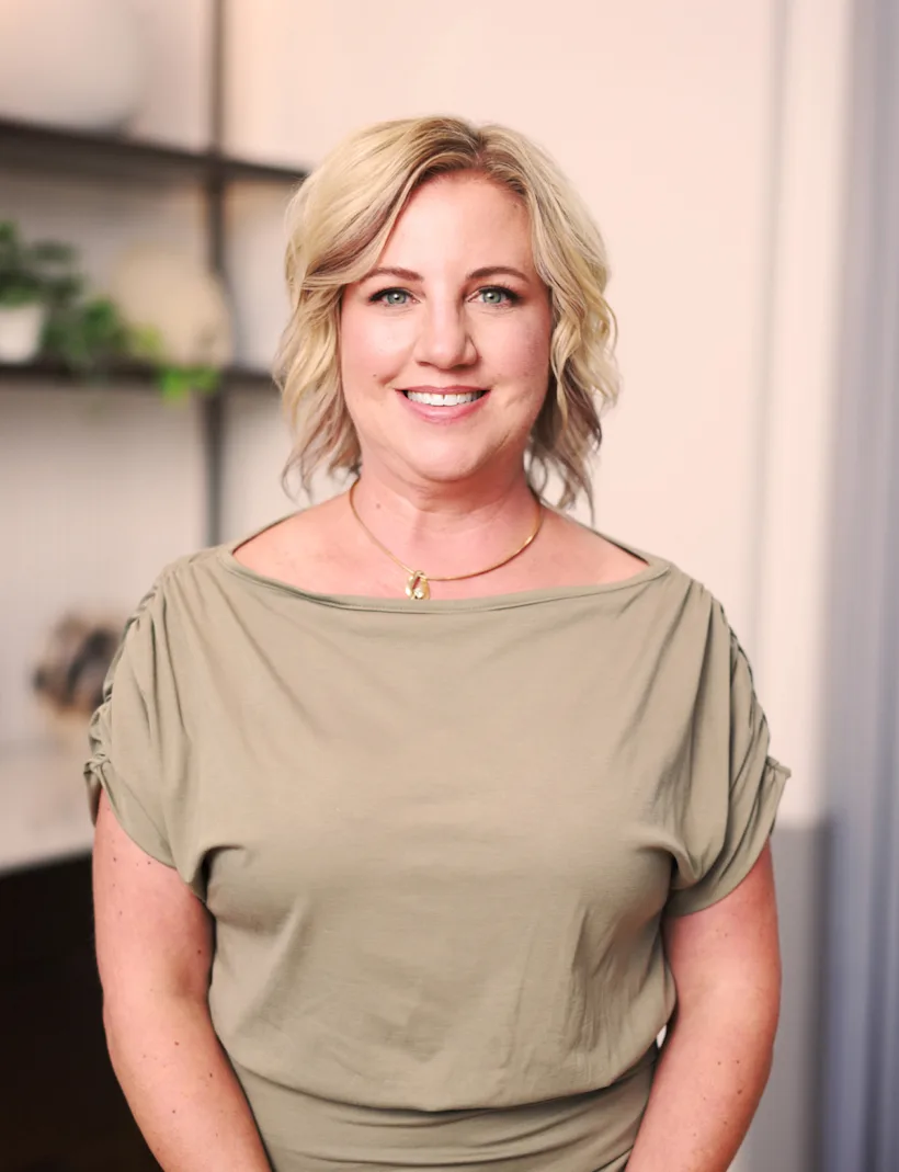 Ambassador - Tammy Bednar Retouch - M