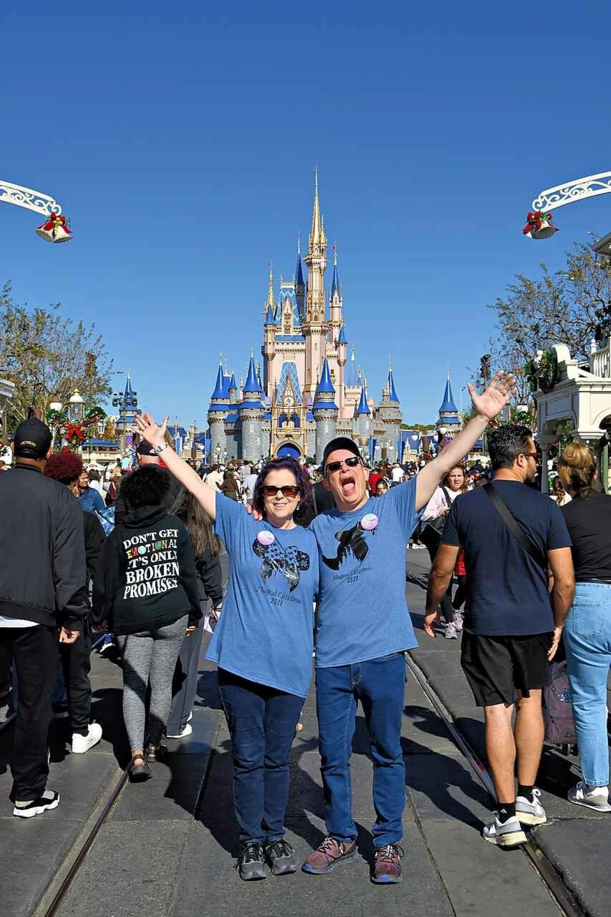 Becky Buddenbohm and her husband Doug have a good time on vacation at Disney World. She said she doesn’t get sleepy during the day anymore since using Inspire® therapy to treat her obstructive sleep apnea.