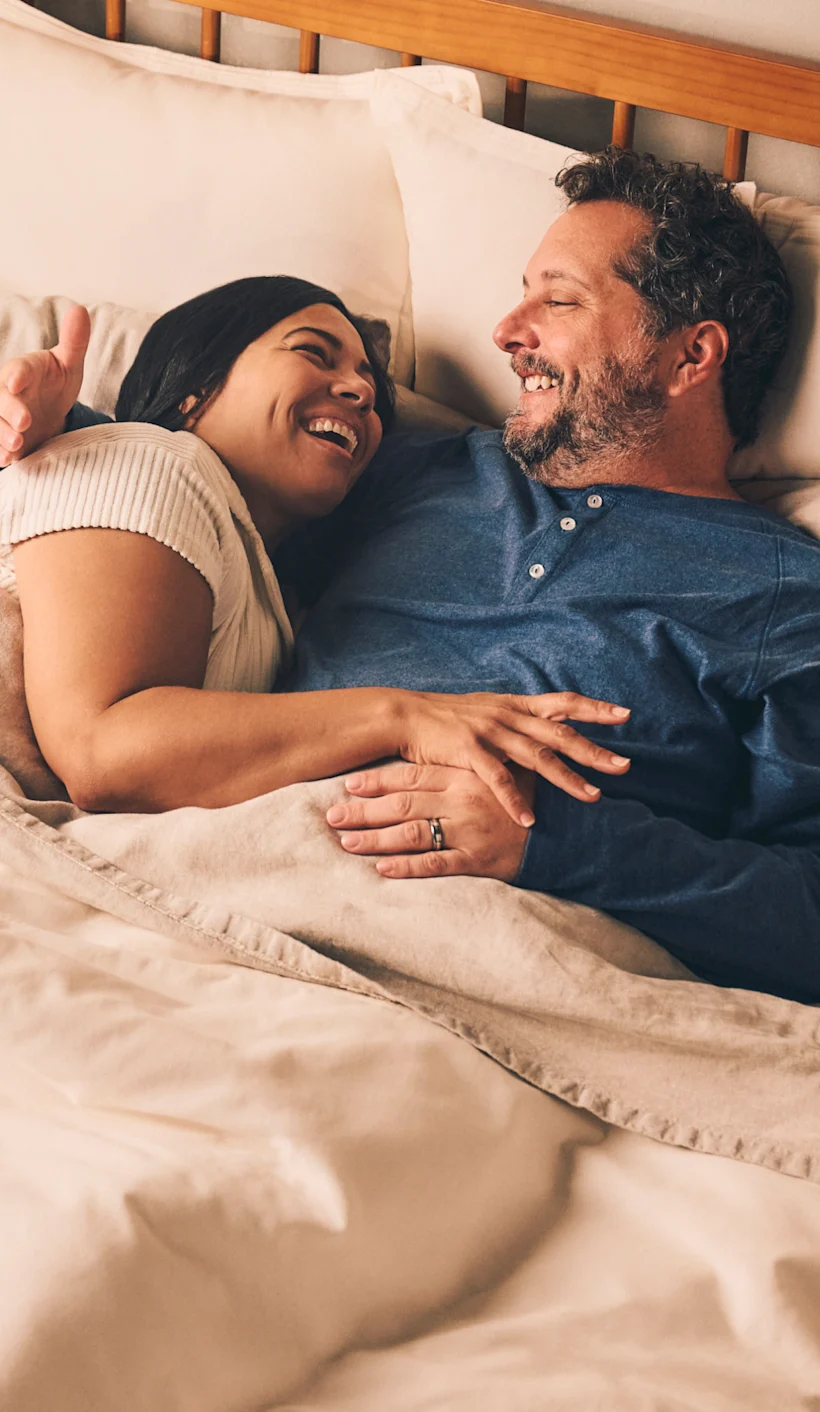 Shot_18_Wakeup_Couple_Edit Mobile