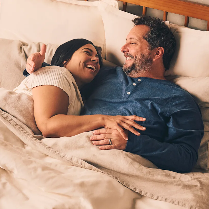 Shot_18_Wakeup_Couple_Edit Mobile